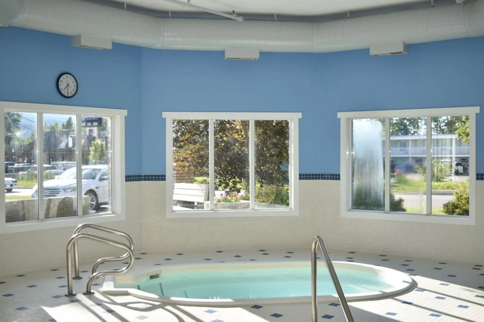 Swimming pool in Ramada Golden