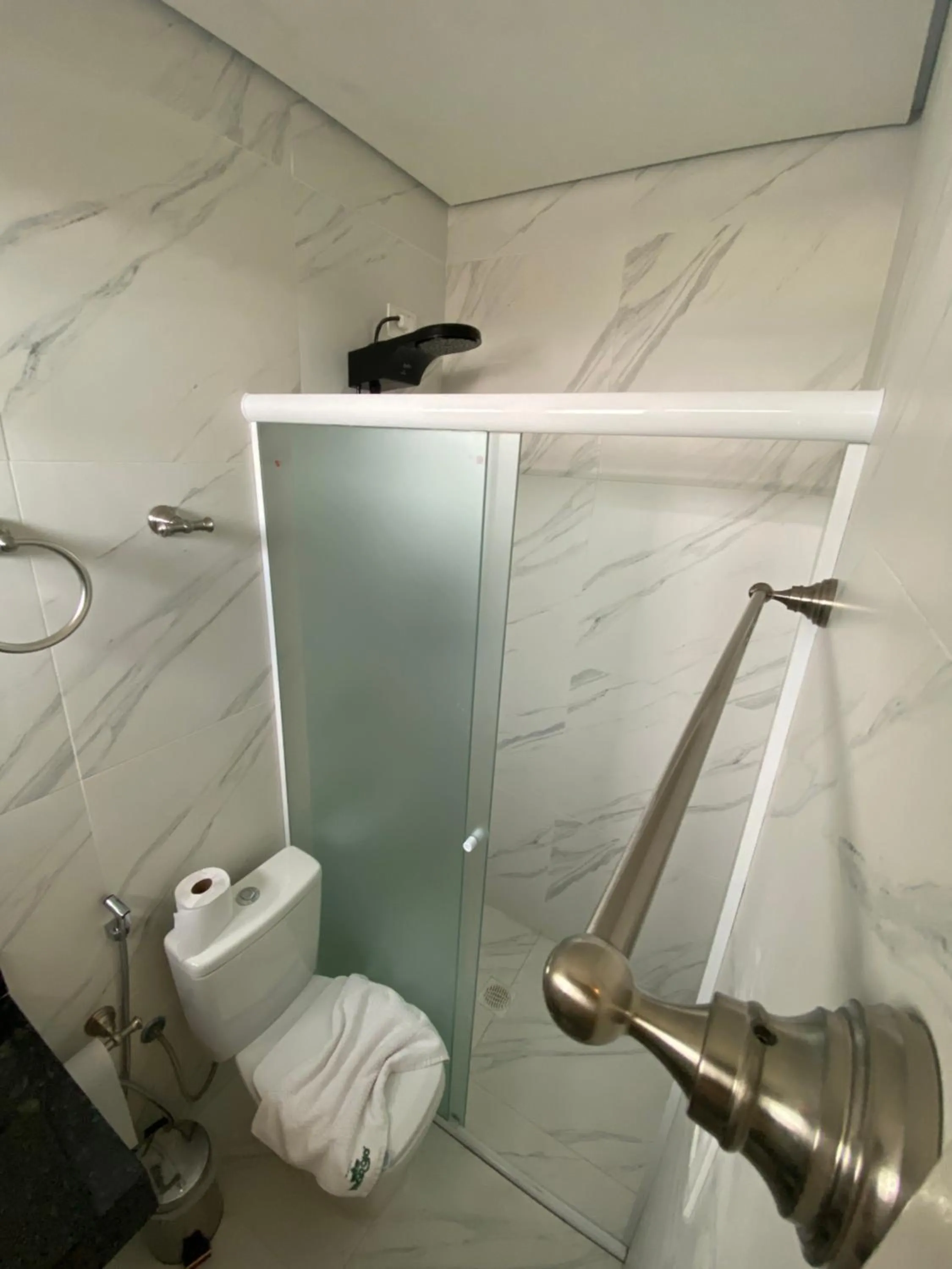 Shower in Hotel Marajó