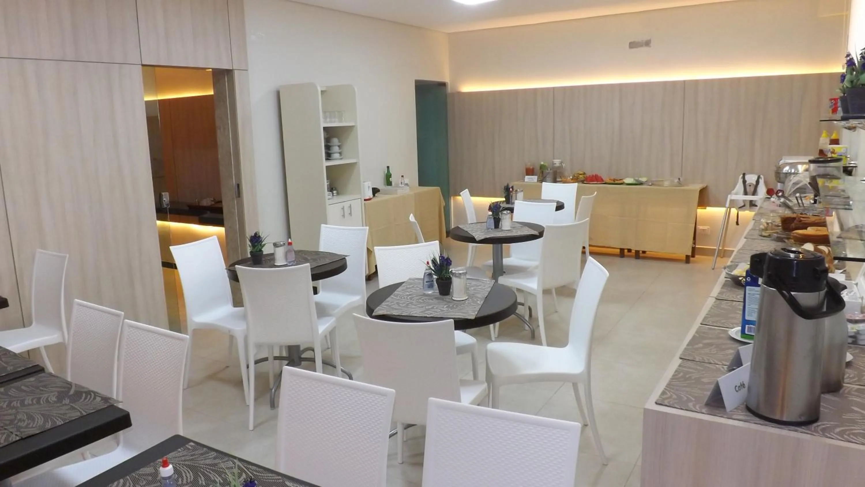 Food and drinks in Hotel Marajó