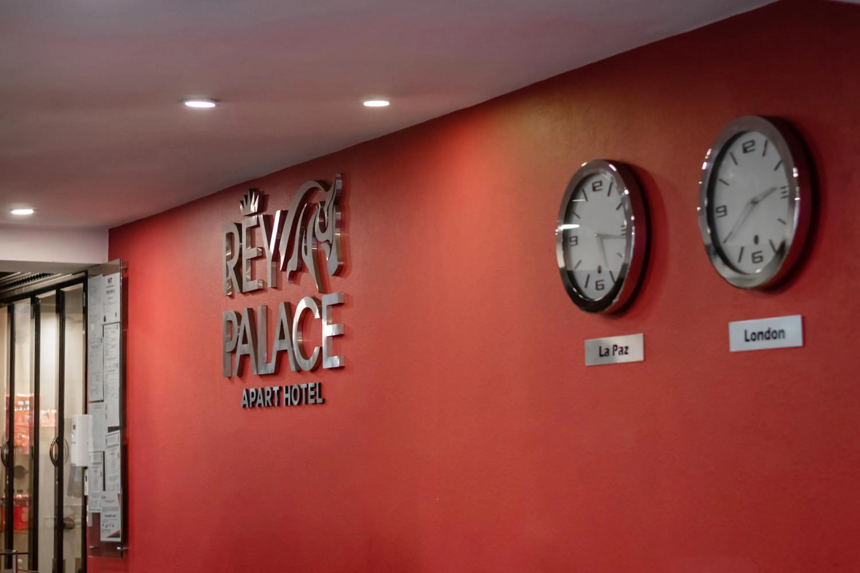 Property logo or sign in El Rey Palace Hotel