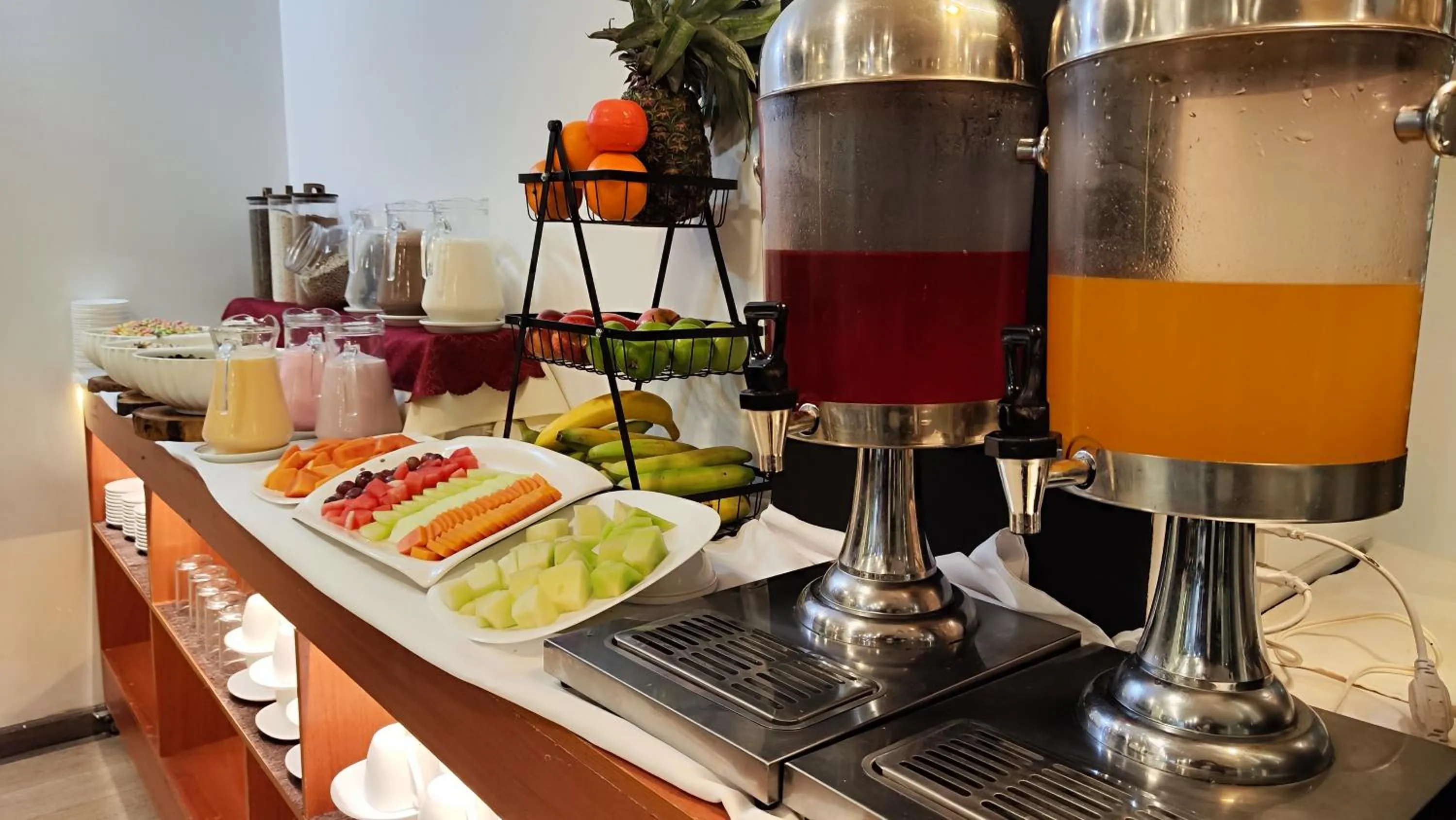 Breakfast in El Rey Palace Hotel