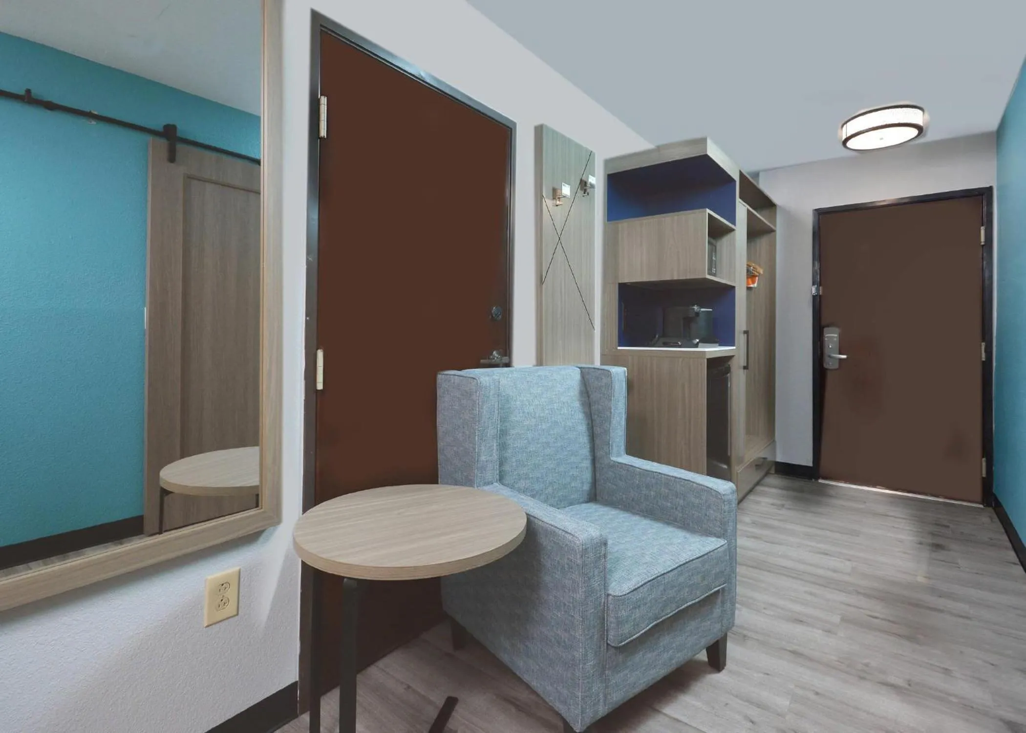 Bedroom in Brookstone Lodge near Biltmore Village, an Ascend Collection Hotel