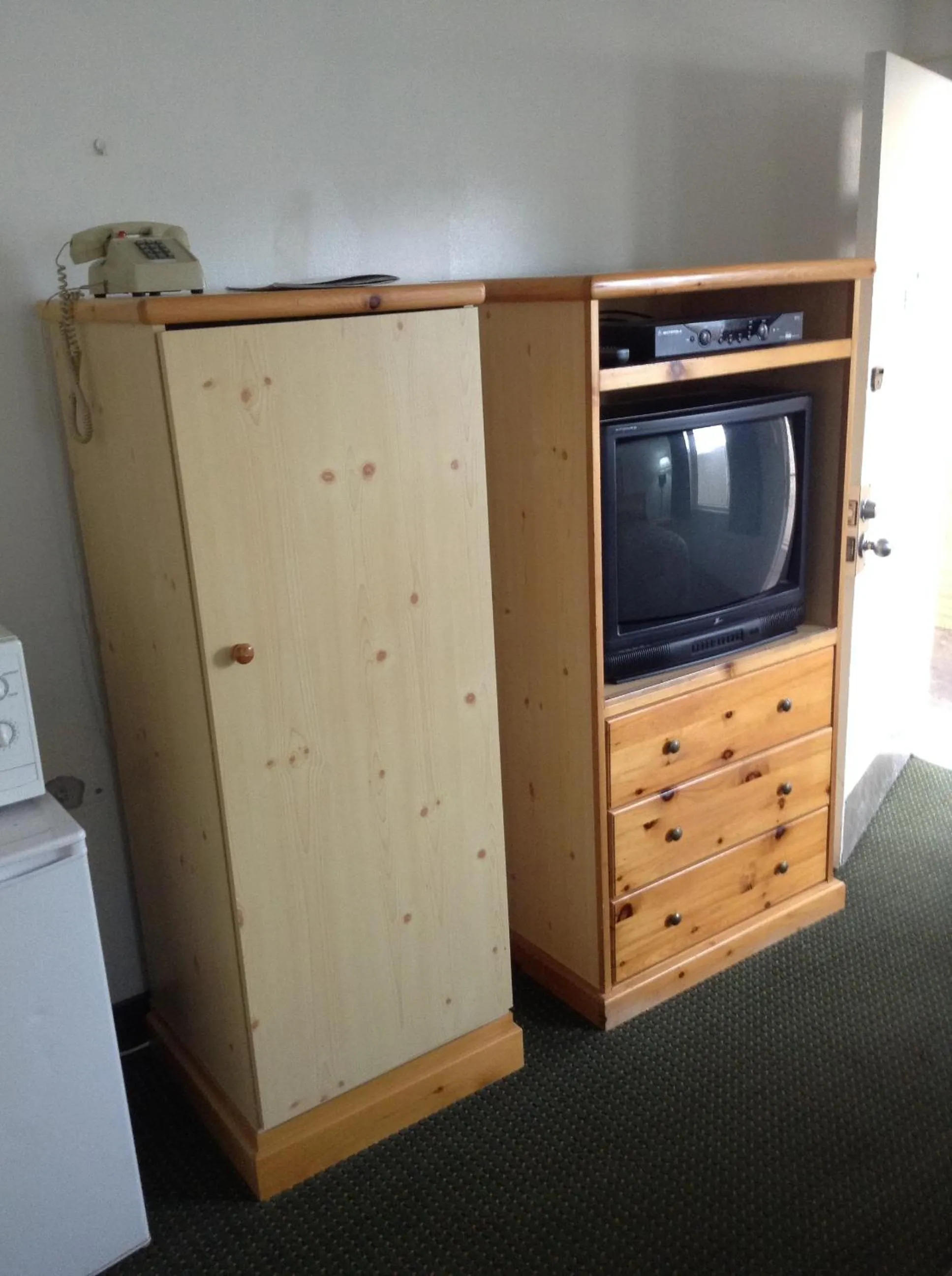 TV and multimedia in Plaza Inn