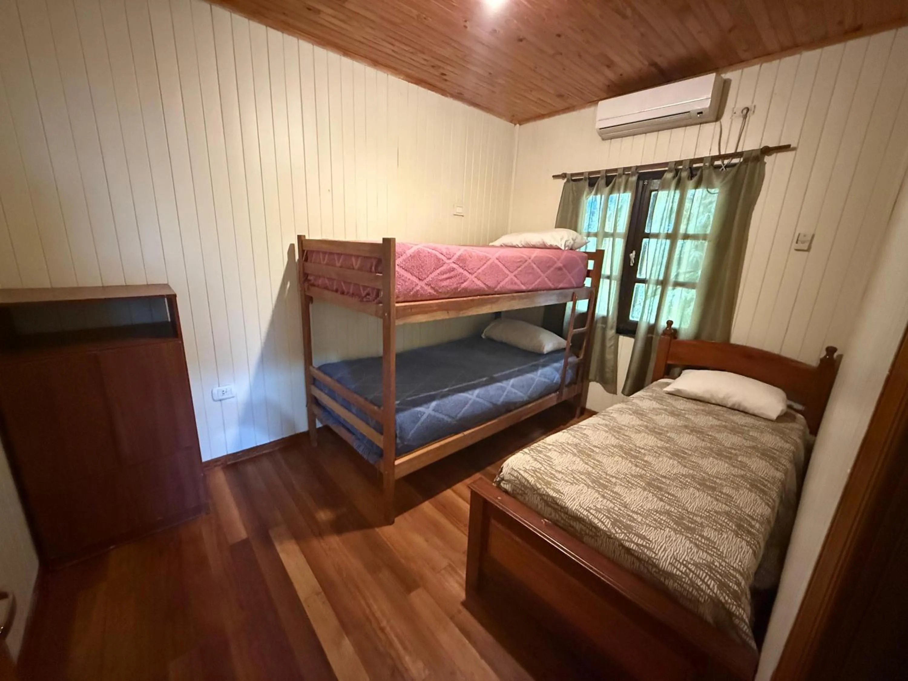 Bed in Palo Rosa Lodge