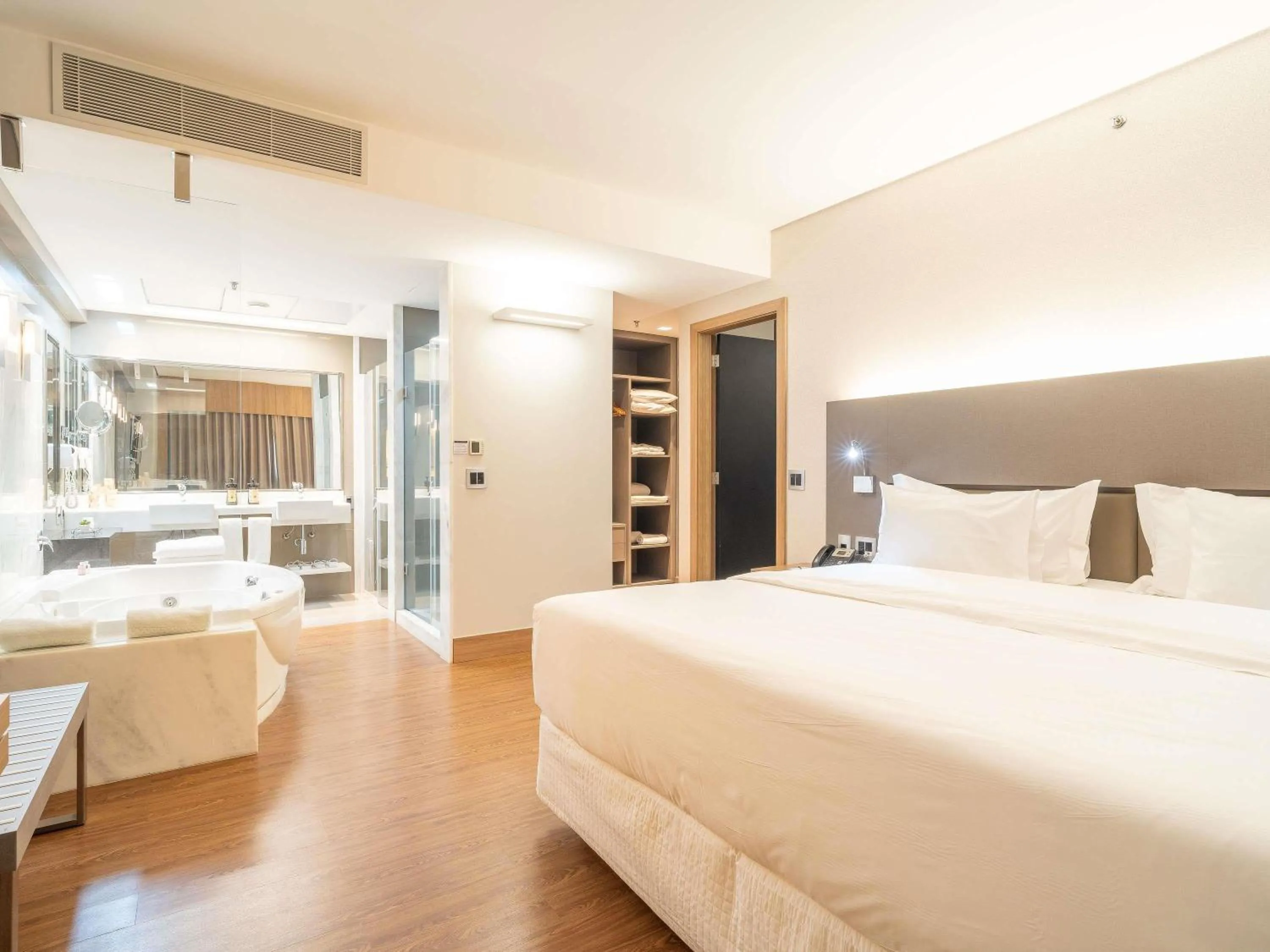 Bedroom, Bed in Mercure Uberlândia Plaza Shopping