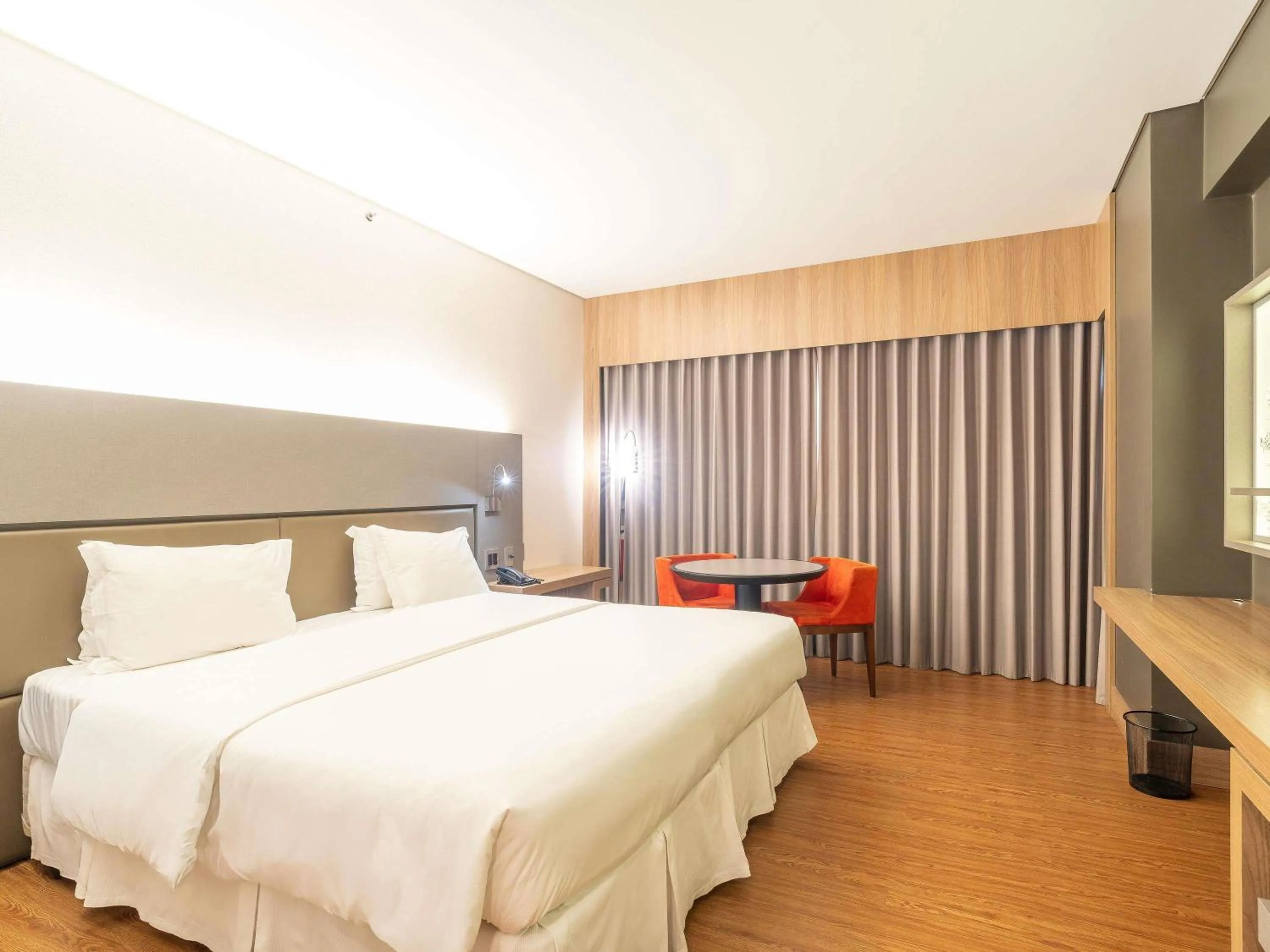 Bedroom, Bed in Mercure Uberlândia Plaza Shopping