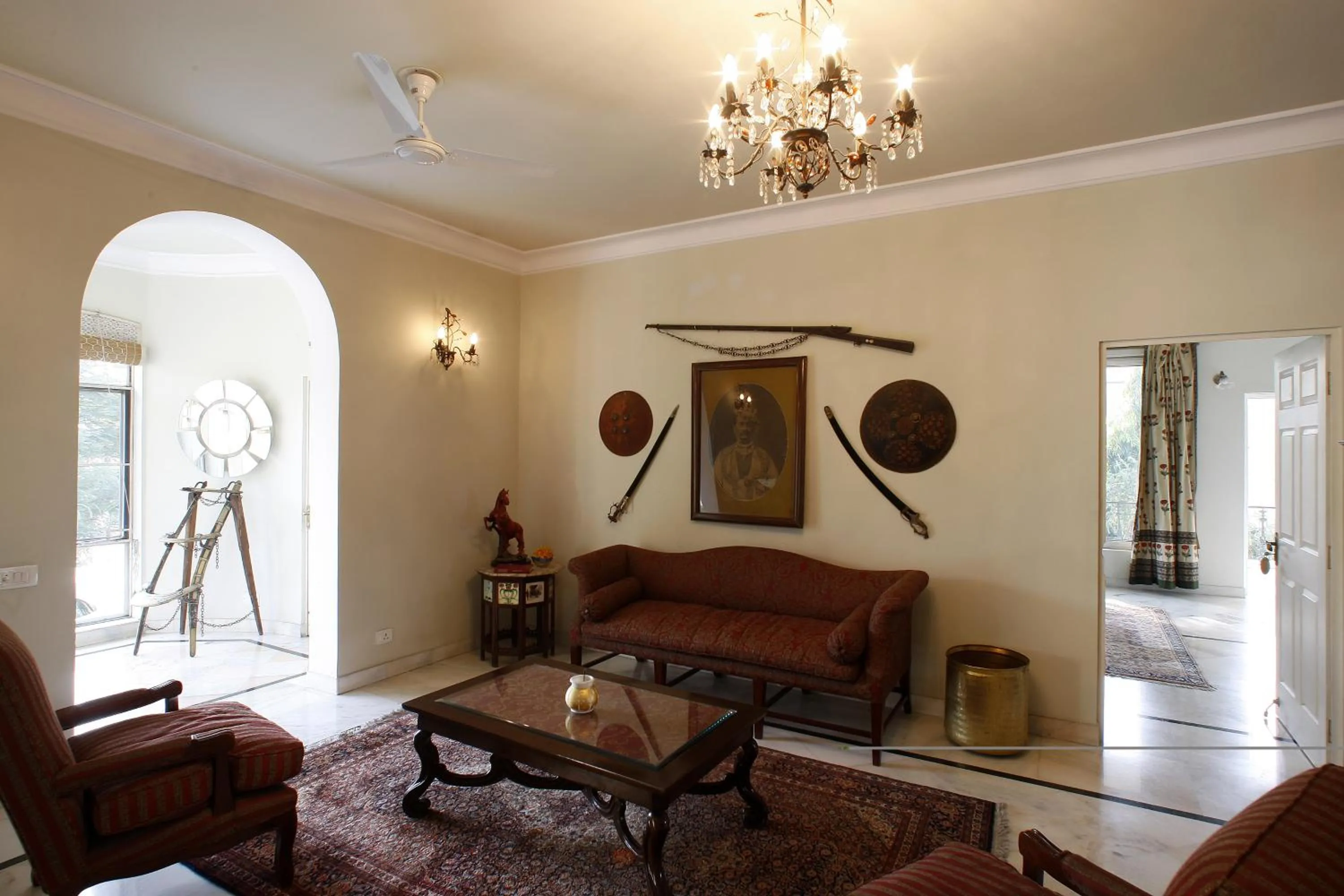 Area and facilities in Barwara Kothi