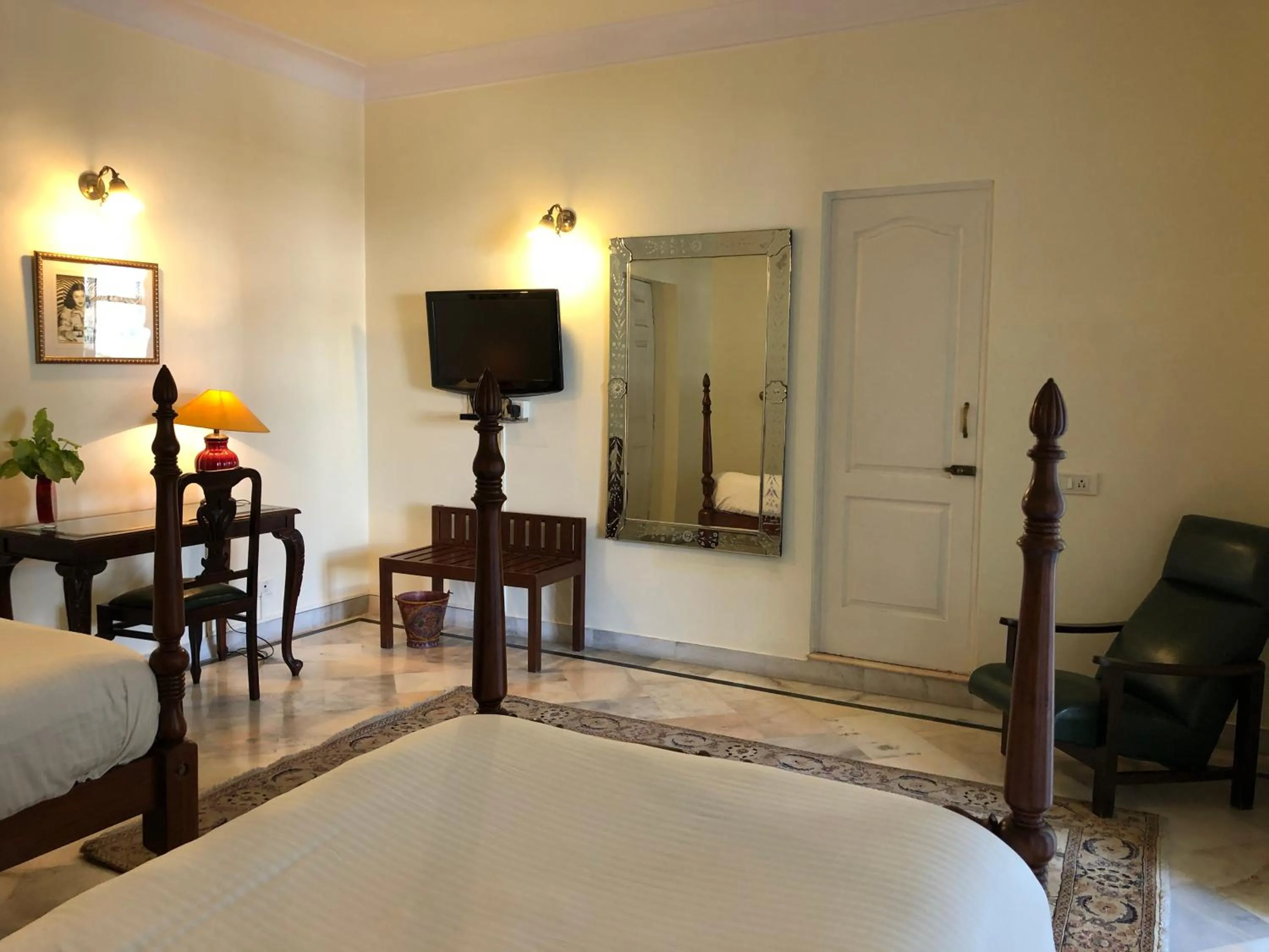 Bedroom, Bed in Barwara Kothi