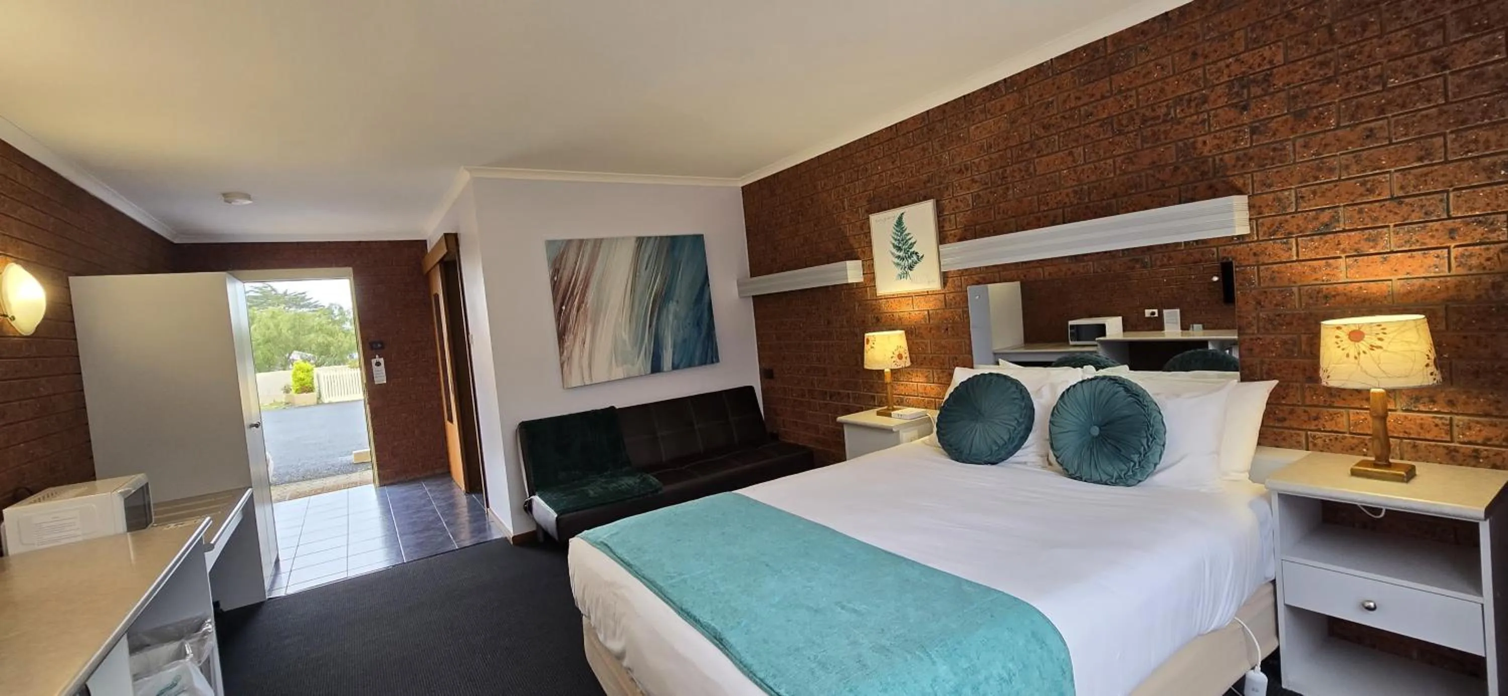 Bed in Whalers Rest Motor Inn