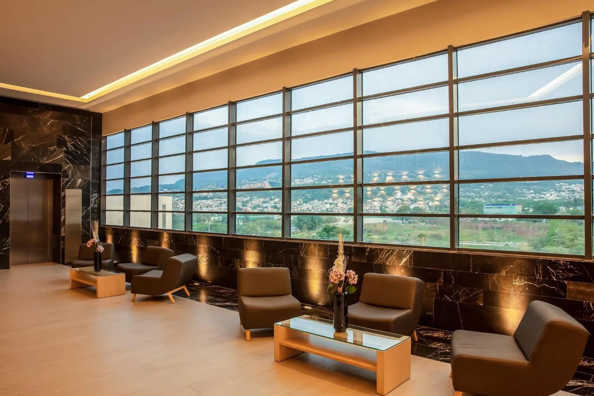 Lobby or reception in Fiesta Inn Tuxtla Fashion Mall