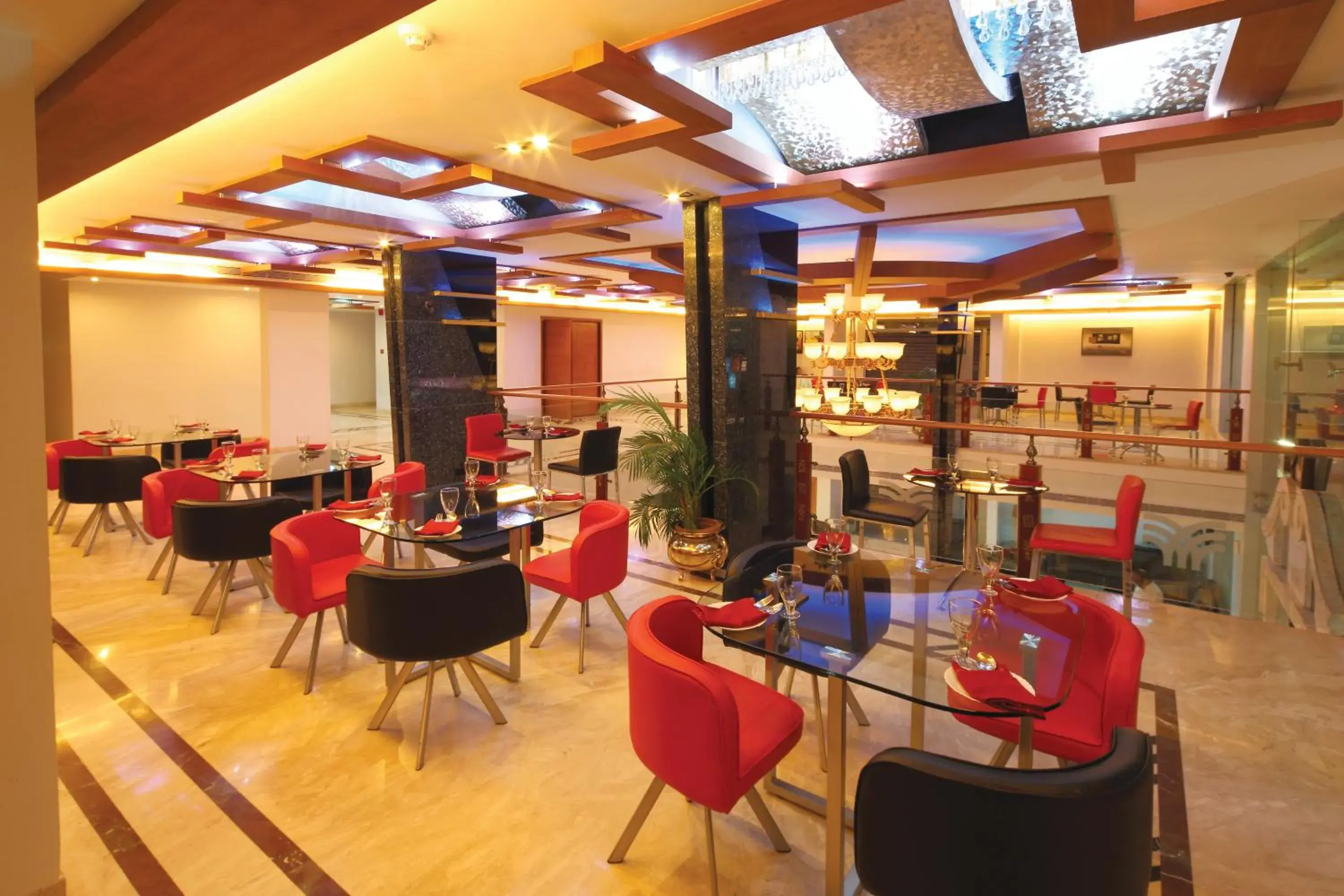 Restaurant/places to eat in Windsor Rajadhani Hotel Restaurant/places to eat in Windsor Rajadhani Hotel