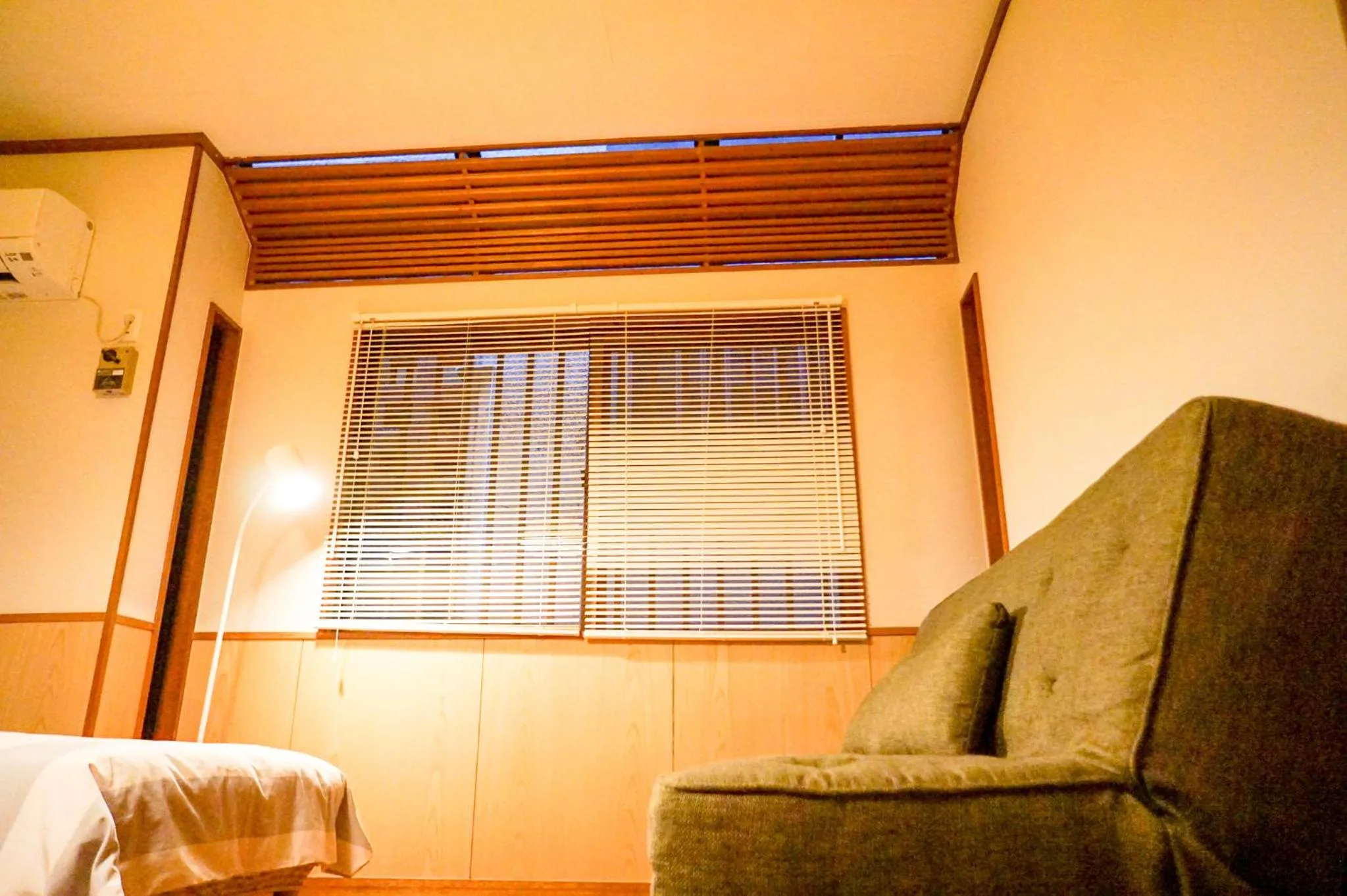 Photo of the whole room in Endless Summer Okinawa South