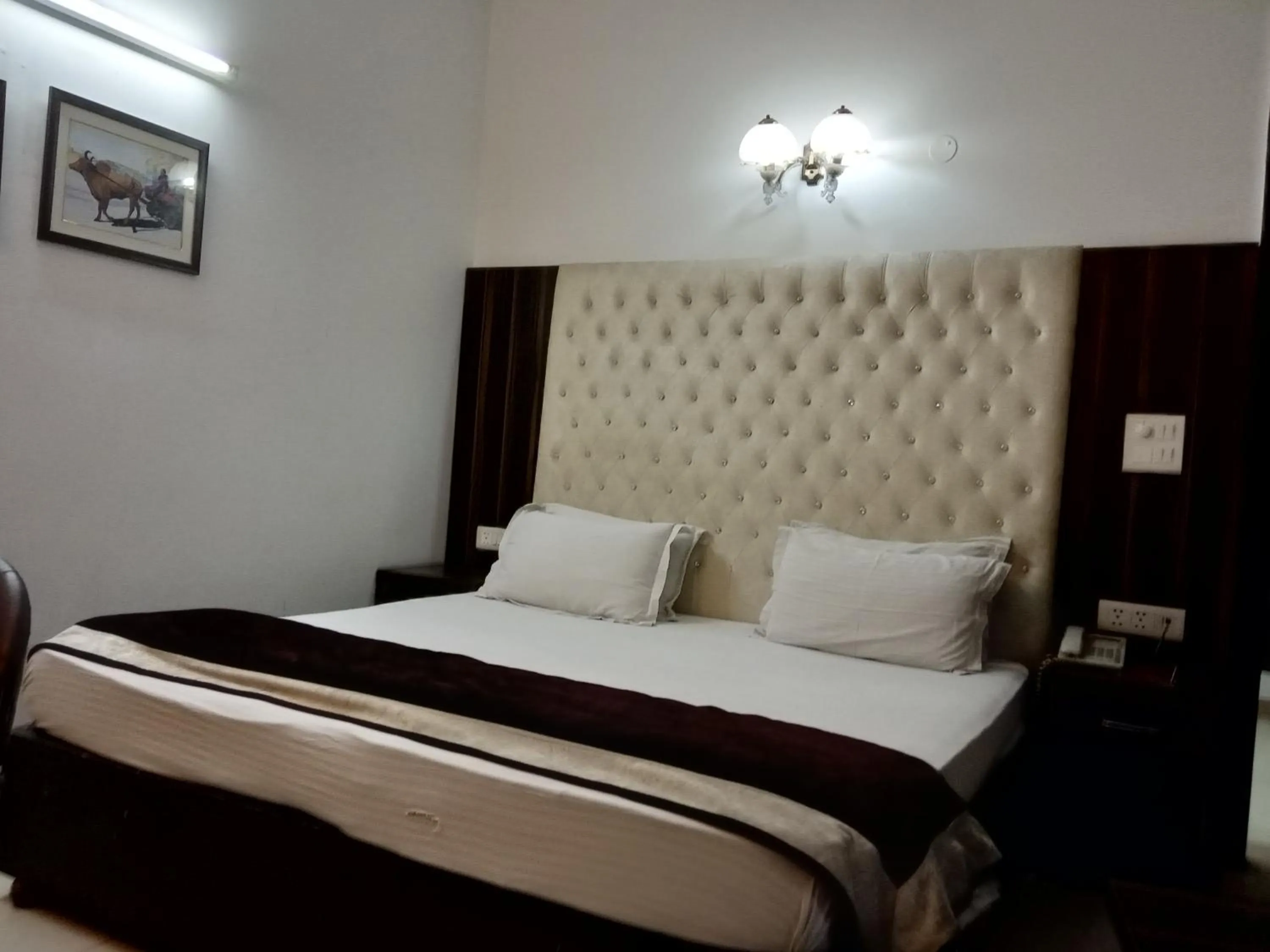 Bed in Solo Victoria Hotel