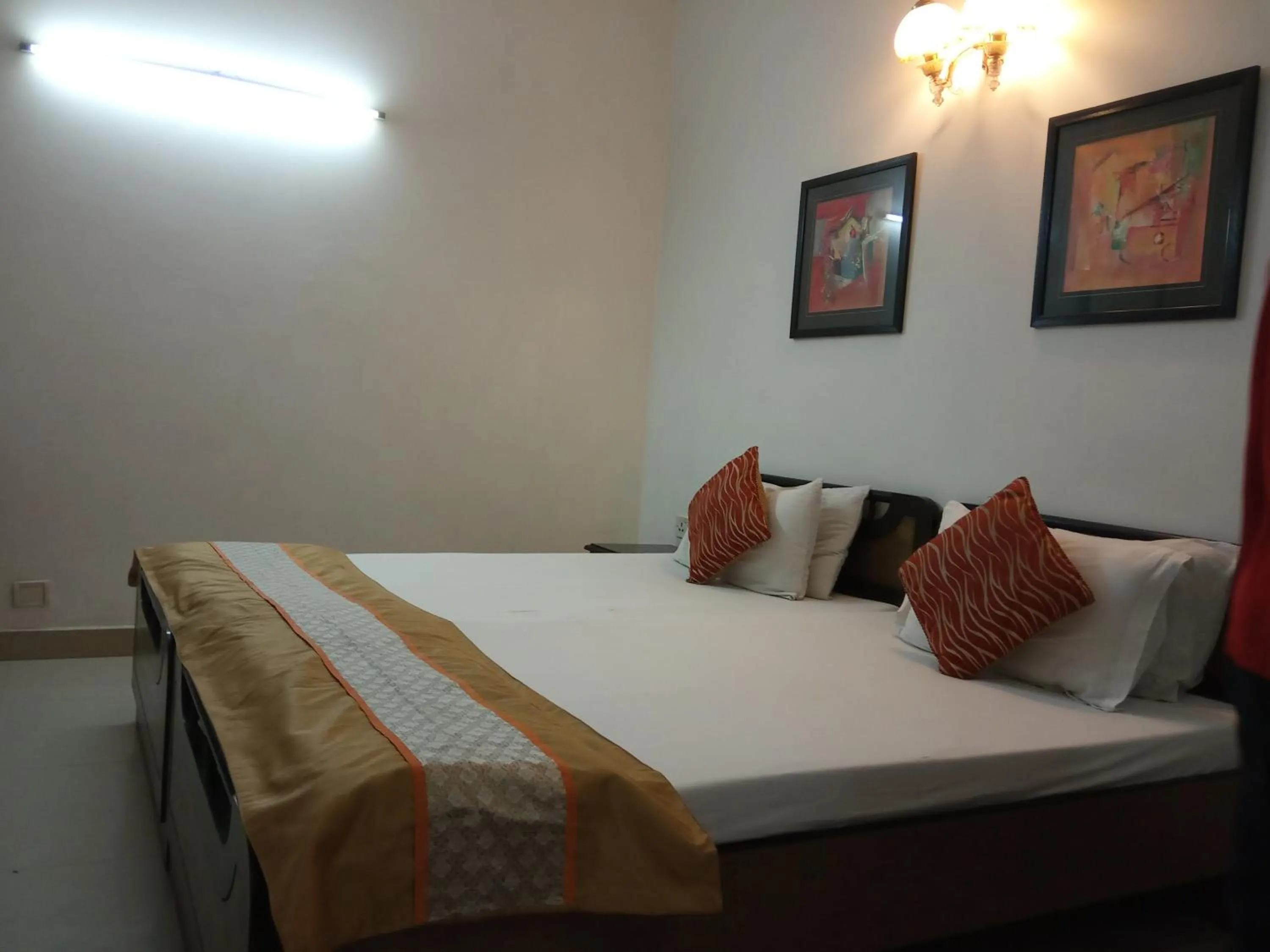 Bed in Solo Victoria Hotel