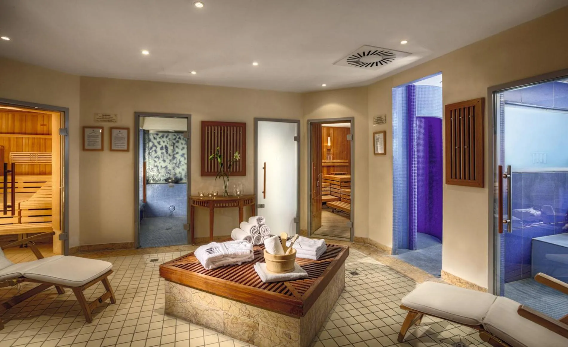 Sauna in Suite Hotel Binz Familienhotel Rügen