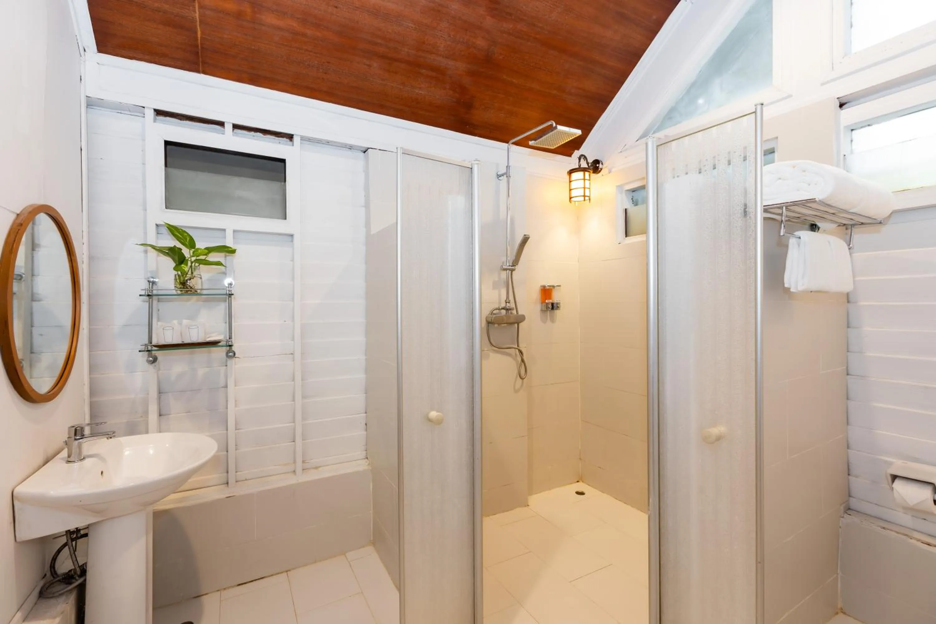 Shower in Malibu Beach Resort