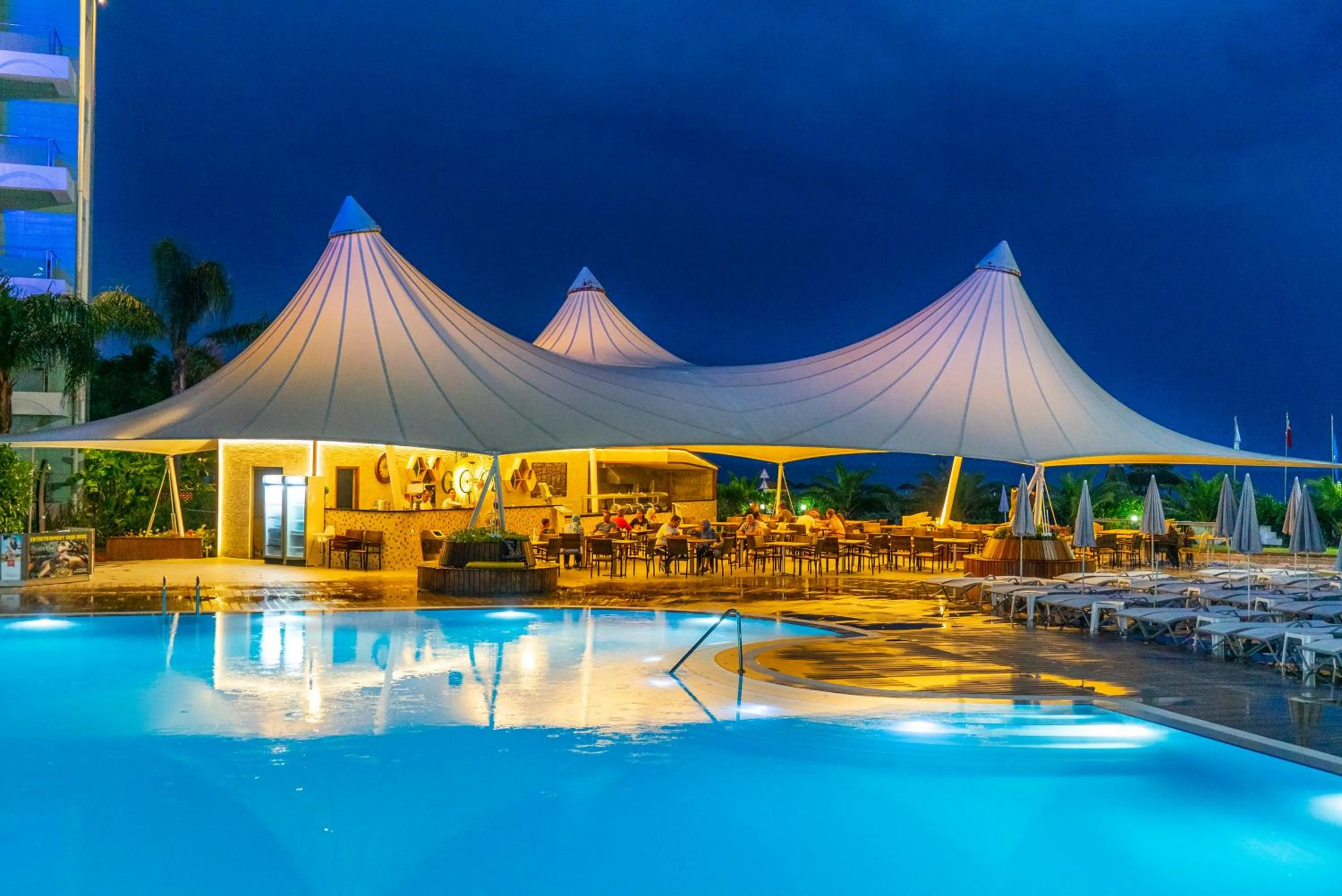 Swimming pool in Grand Belish Hotel