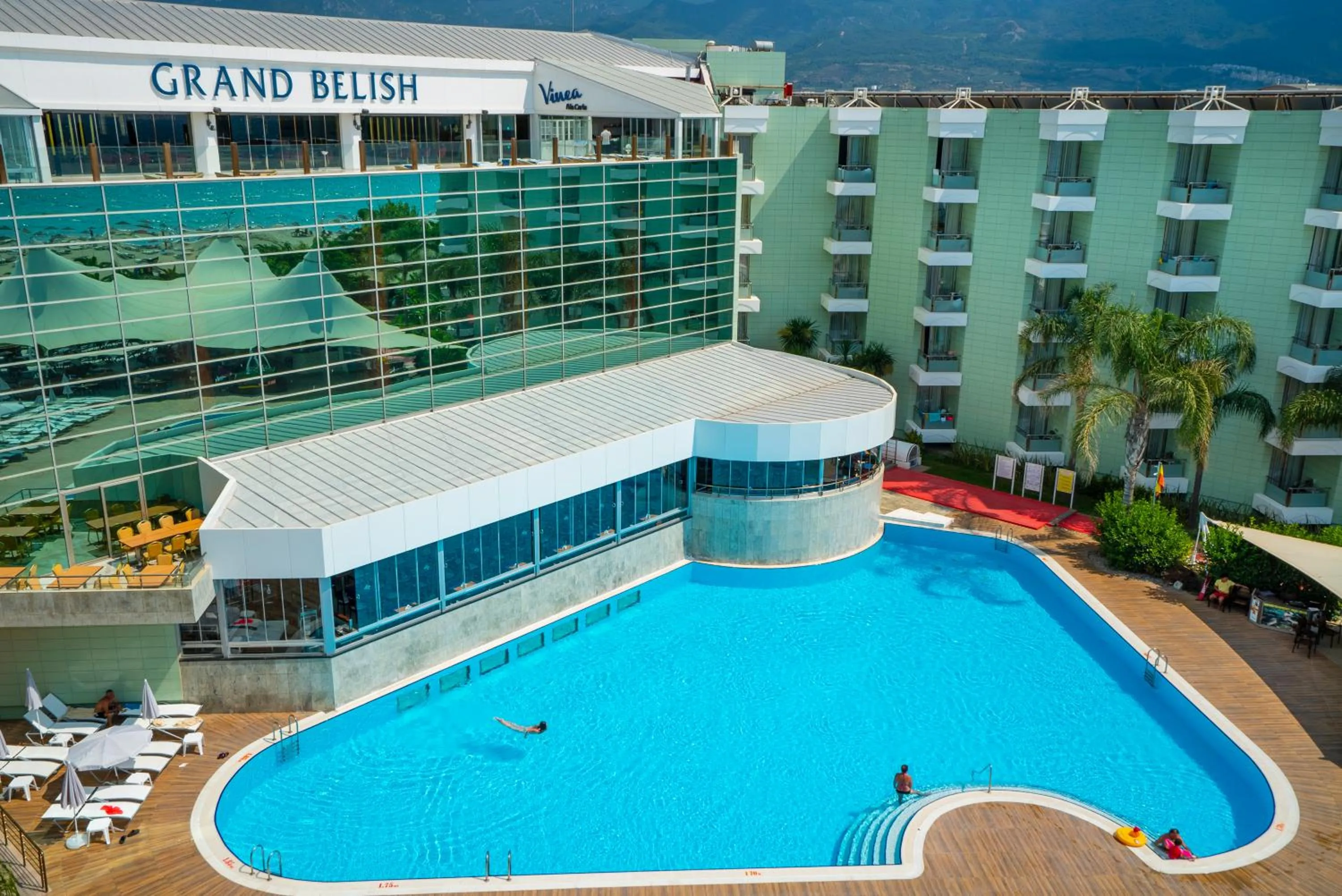 Pool view in Grand Belish Hotel