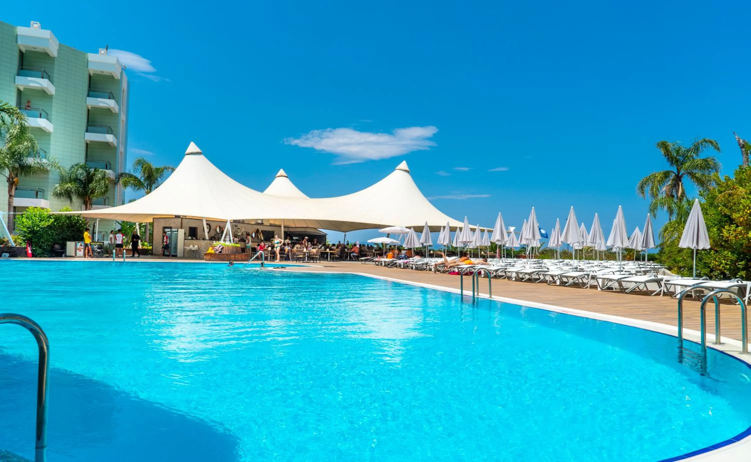 Swimming pool in Grand Belish Hotel