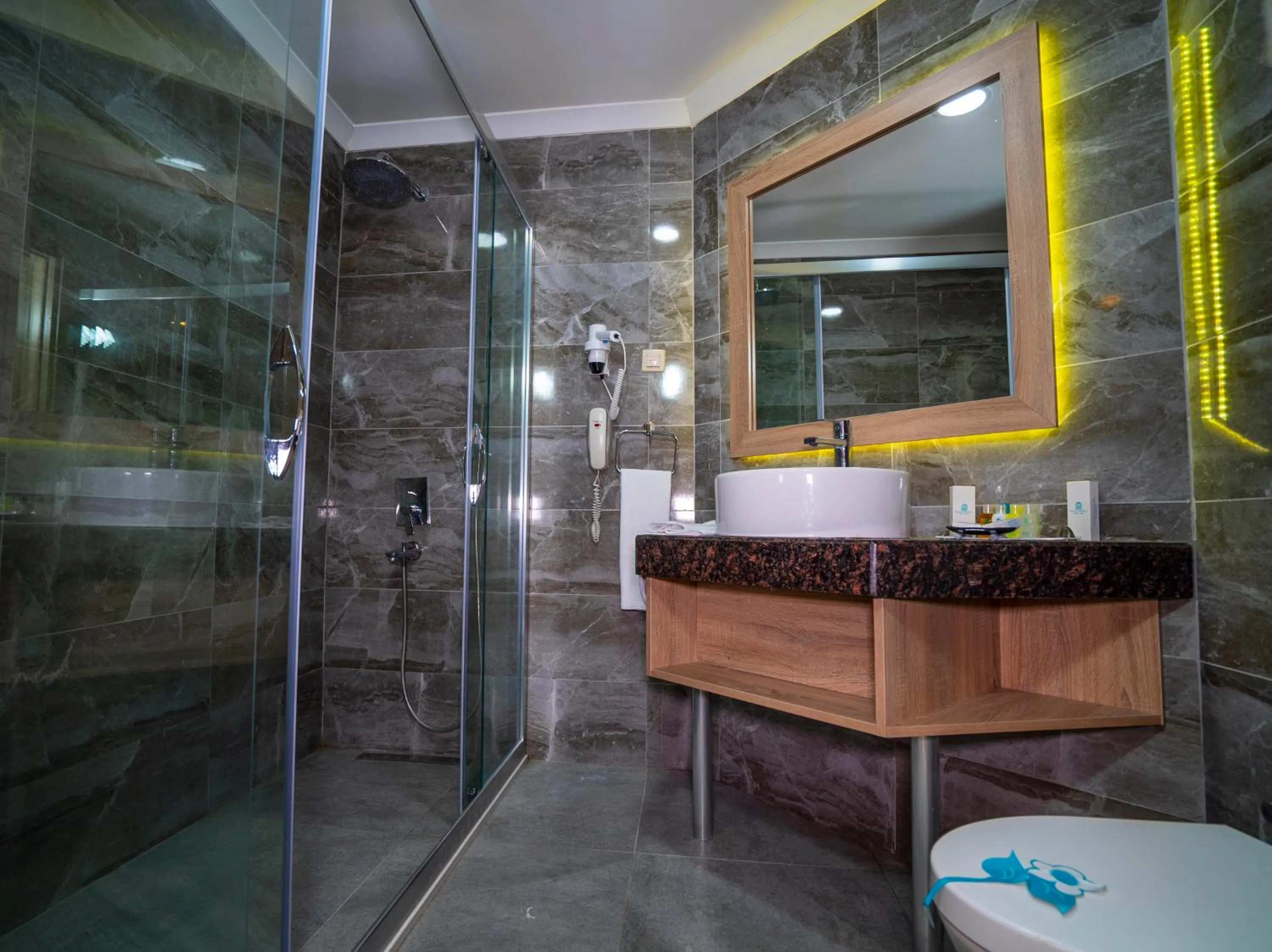 Bathroom in Grand Belish Hotel
