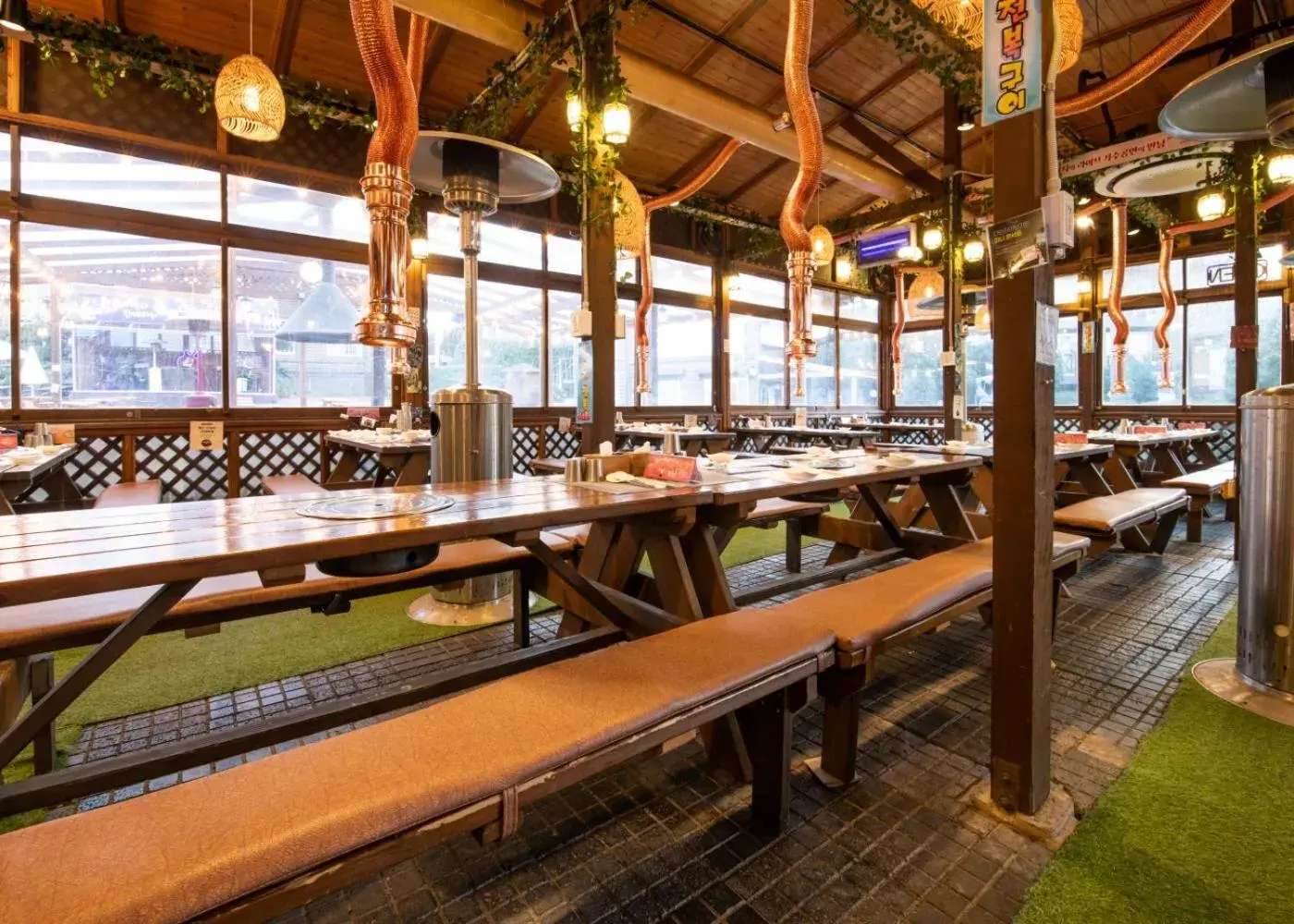 Restaurant/places to eat in Dyne Oceano Hotel Restaurant/places to eat in Dyne Oceano Hotel