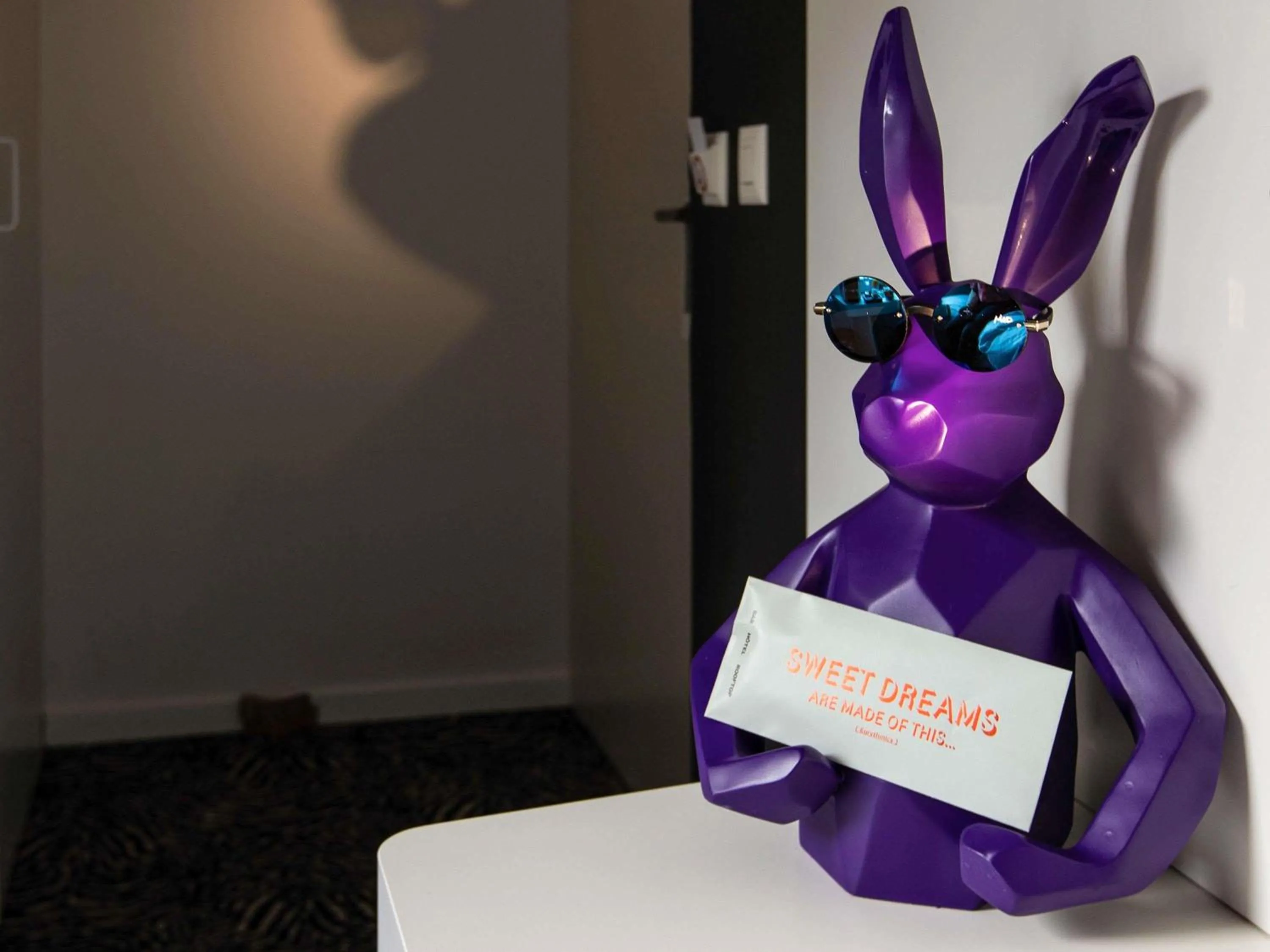 Bedroom in ibis Styles Lausanne Center MadHouse