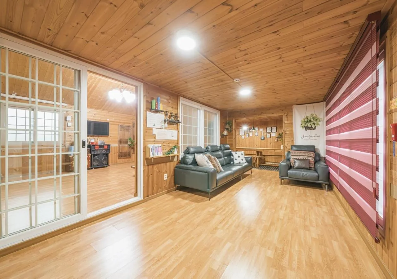 Jeju Haepoomdal Pension