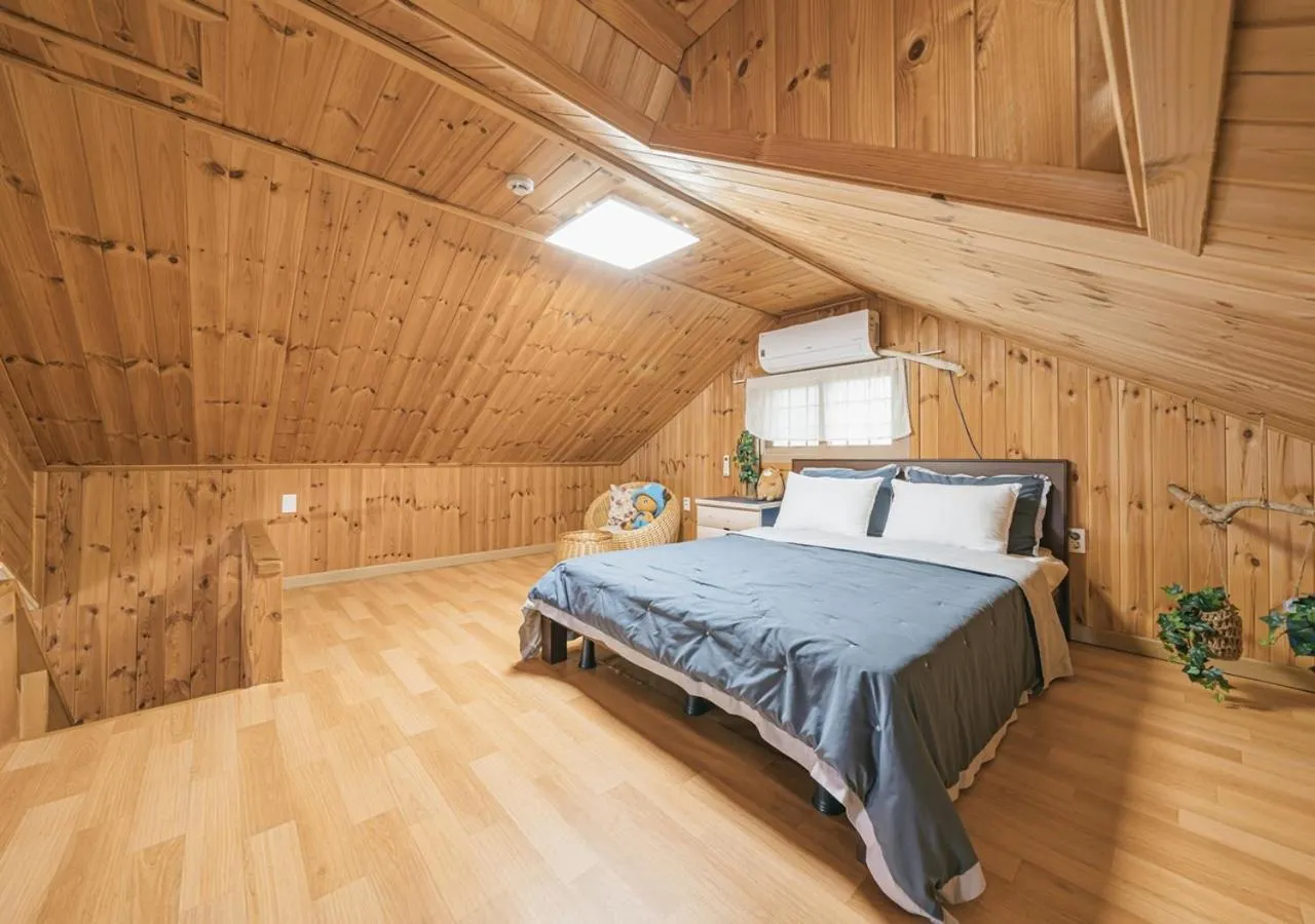 Jeju Haepoomdal Pension