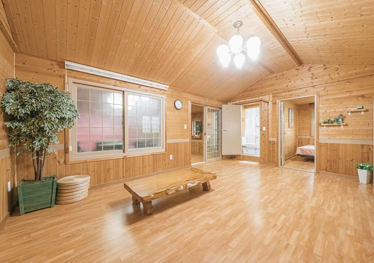 Jeju Haepoomdal Pension