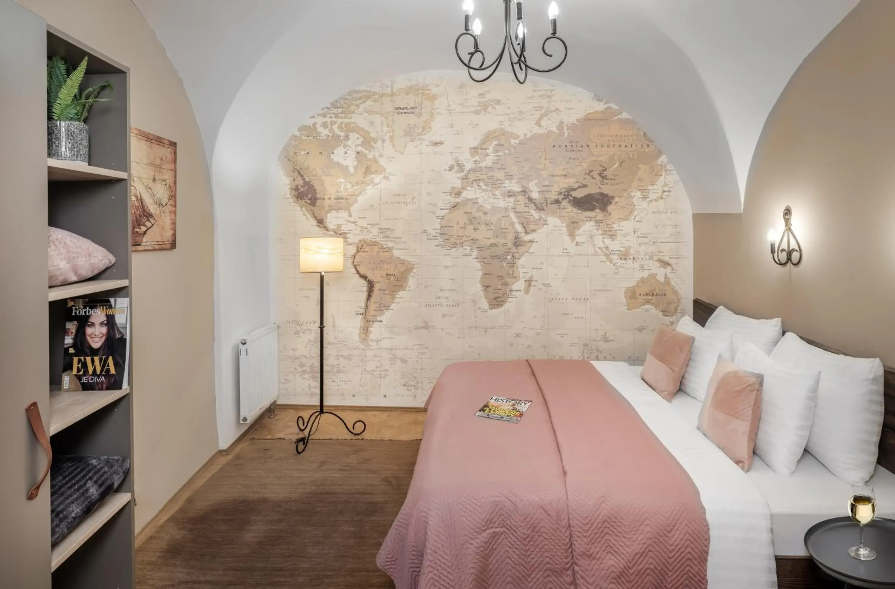 One Bedroom Apartment Europe in 6 Continents Apartments by Adrez One Bedroom Apartment Europe in 6 Continents Apartments by Adrez