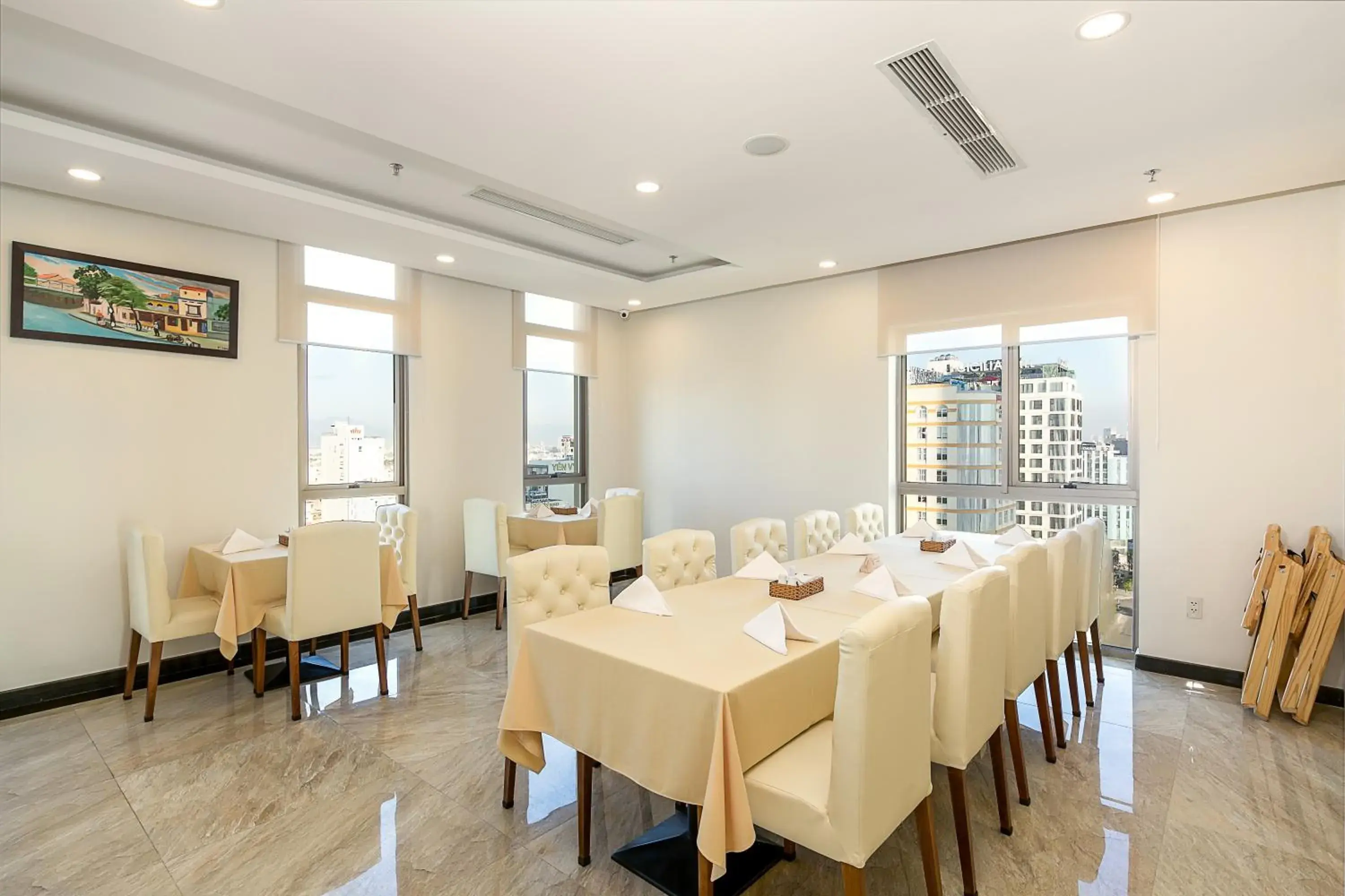 Restaurant/places to eat in Tamarind Danang Beach Hotel Restaurant/places to eat in Tamarind Danang Beach Hotel