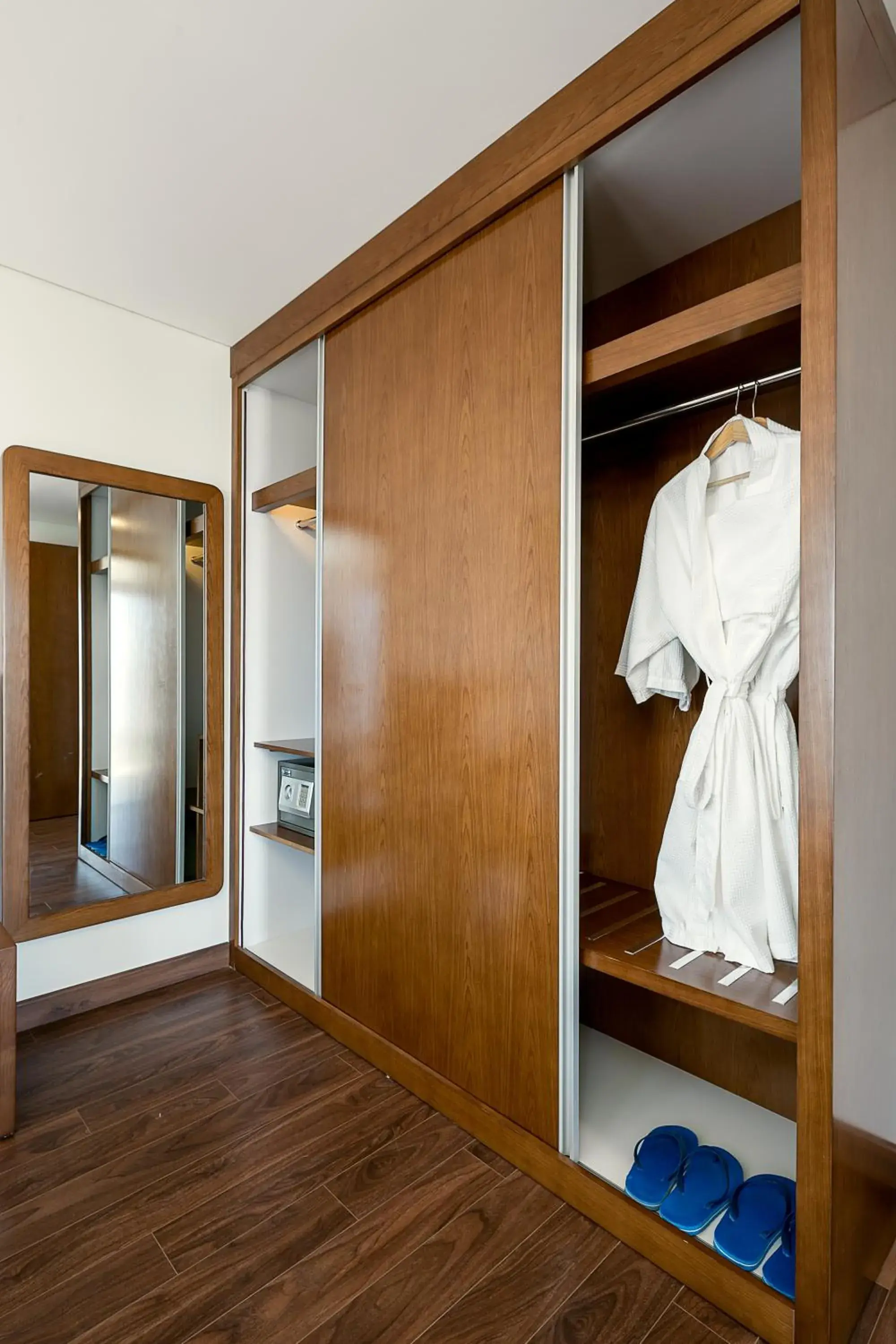 Bedroom in Tamarind Danang Beach Hotel Bedroom in Tamarind Danang Beach Hotel