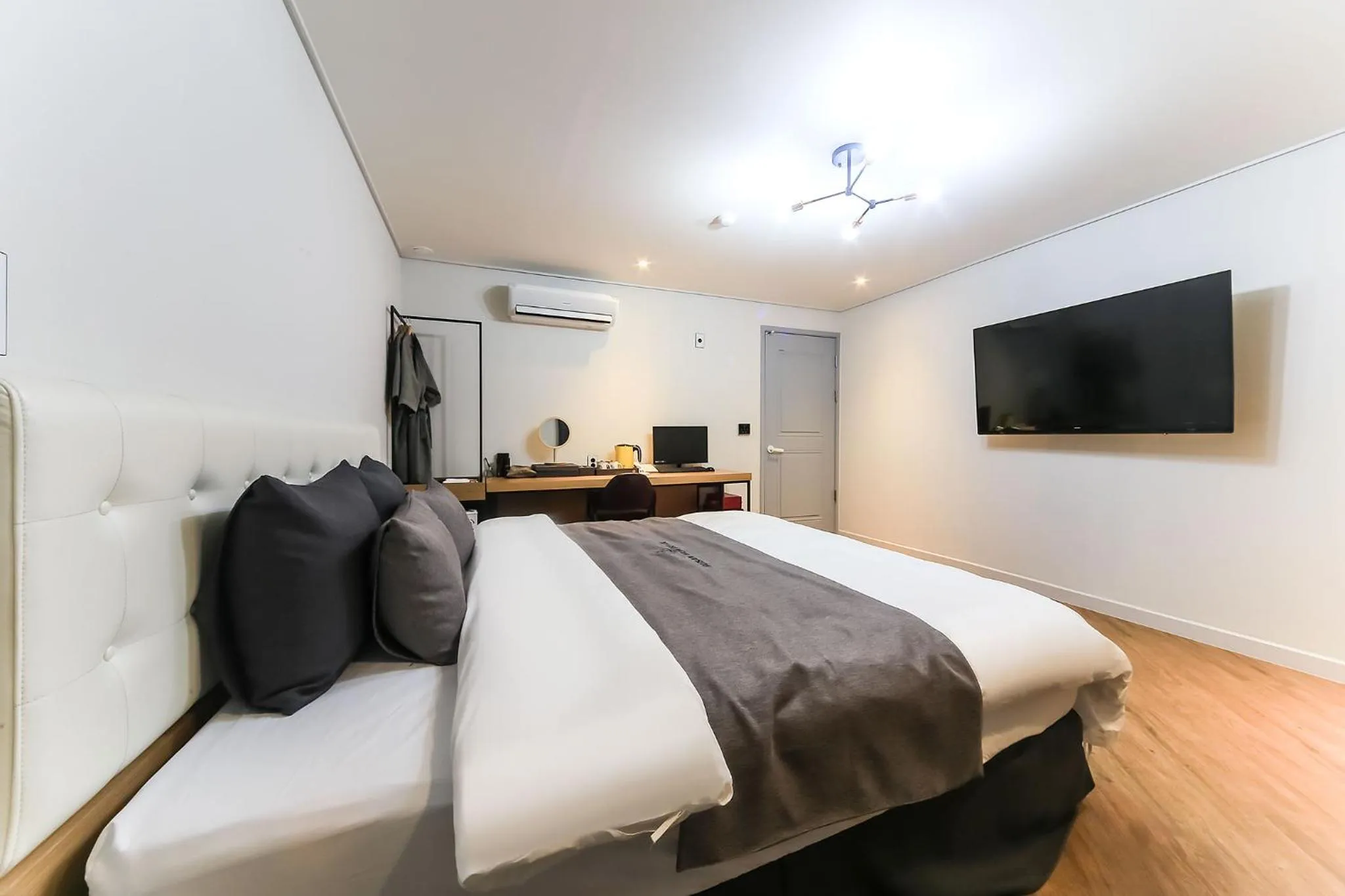 Bed in Busan Station BUSAN VIEW HOTEL