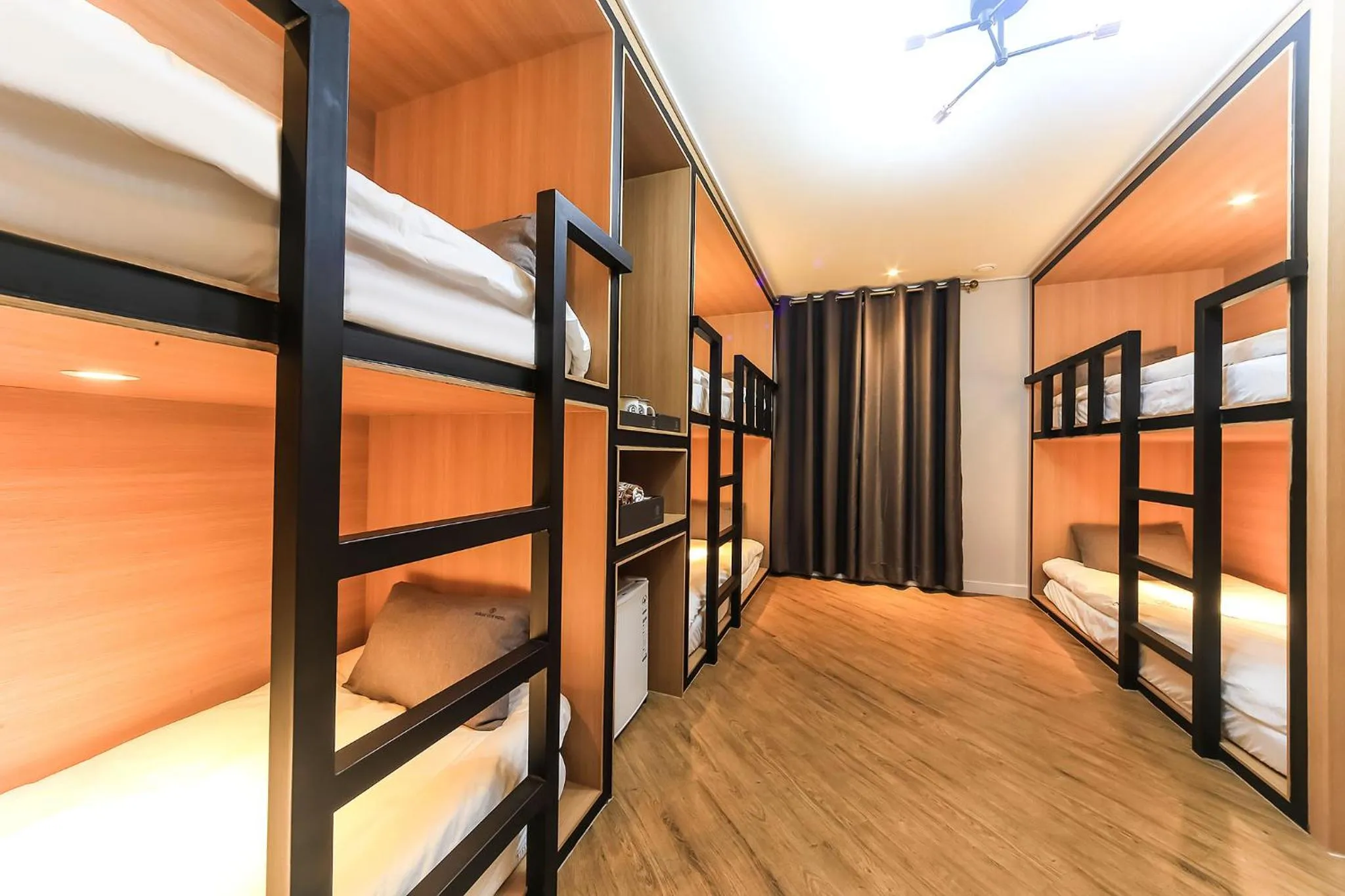 Bed in Busan Station BUSAN VIEW HOTEL