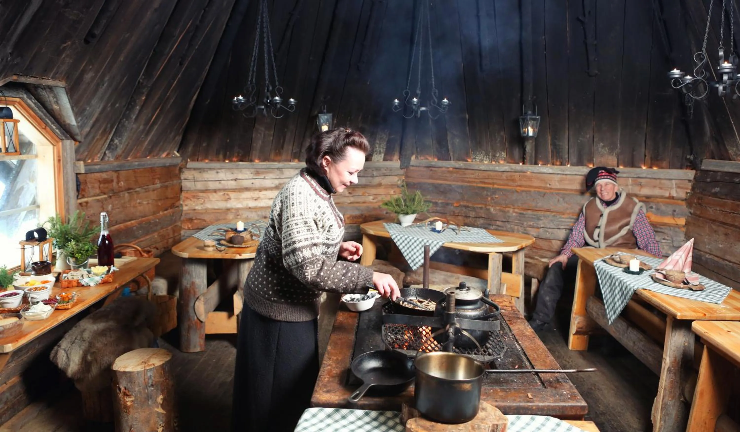 Isokenkäisten Klubi - Wilderness Lodge