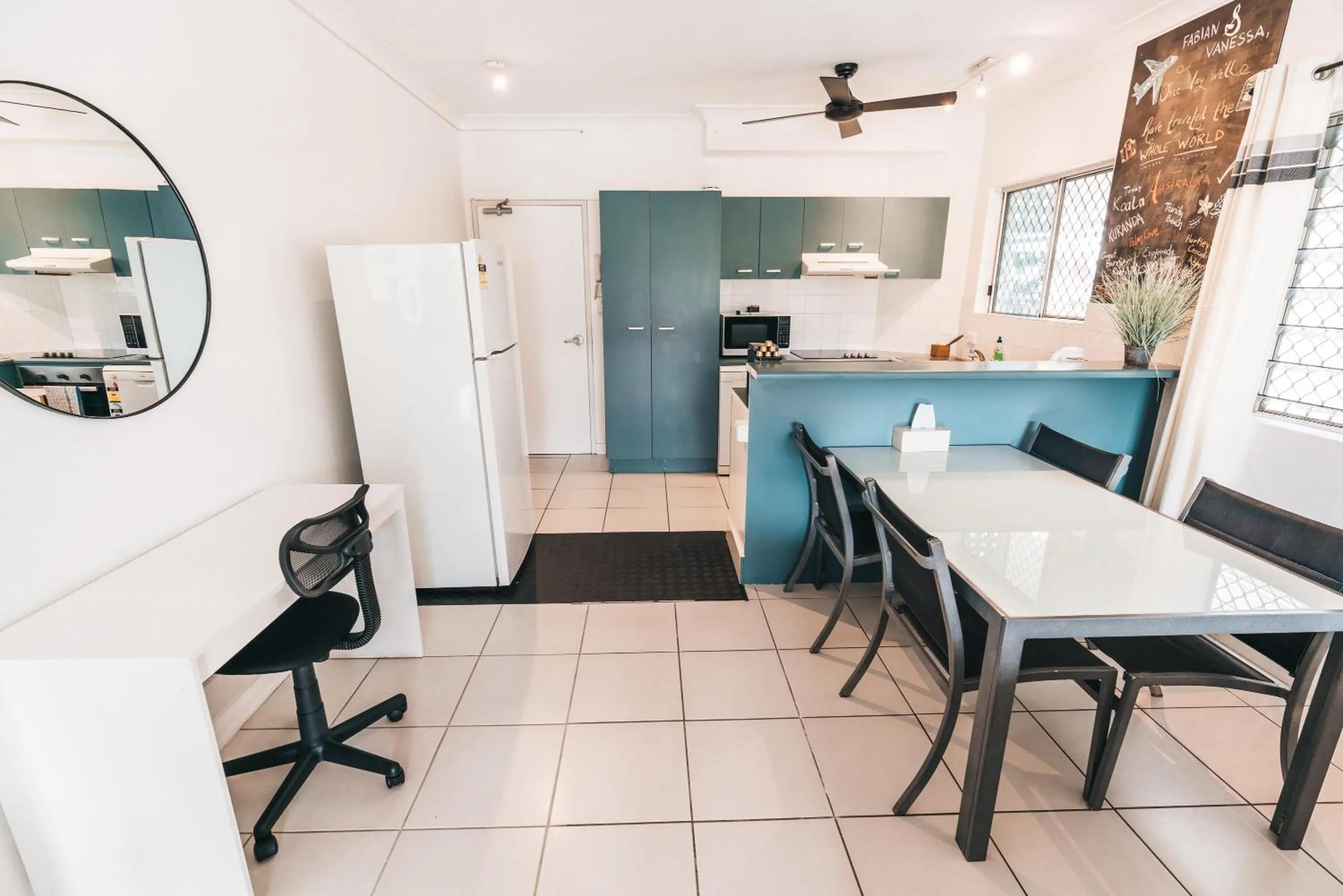 Kitchen or kitchenette in Inner City Value