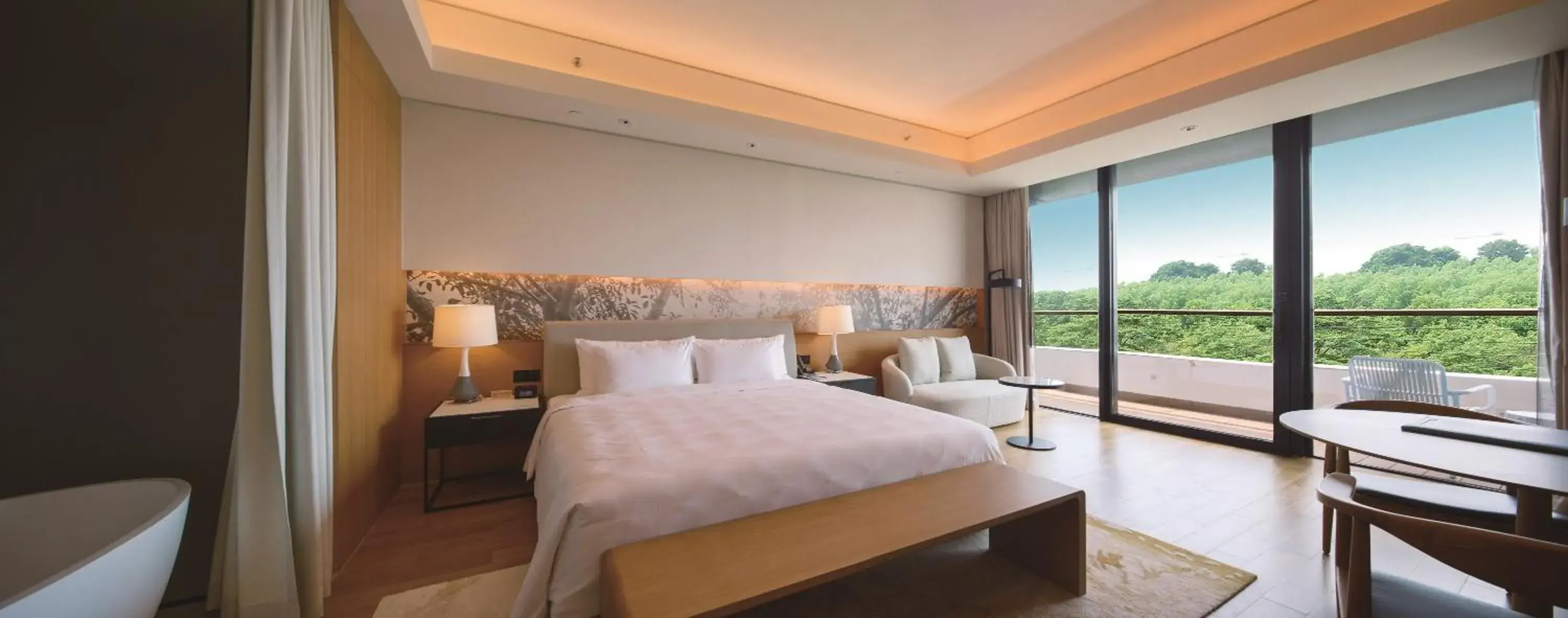 Photo of the whole room, Bed in LN Garden Hotel Nansha Guangzhou
