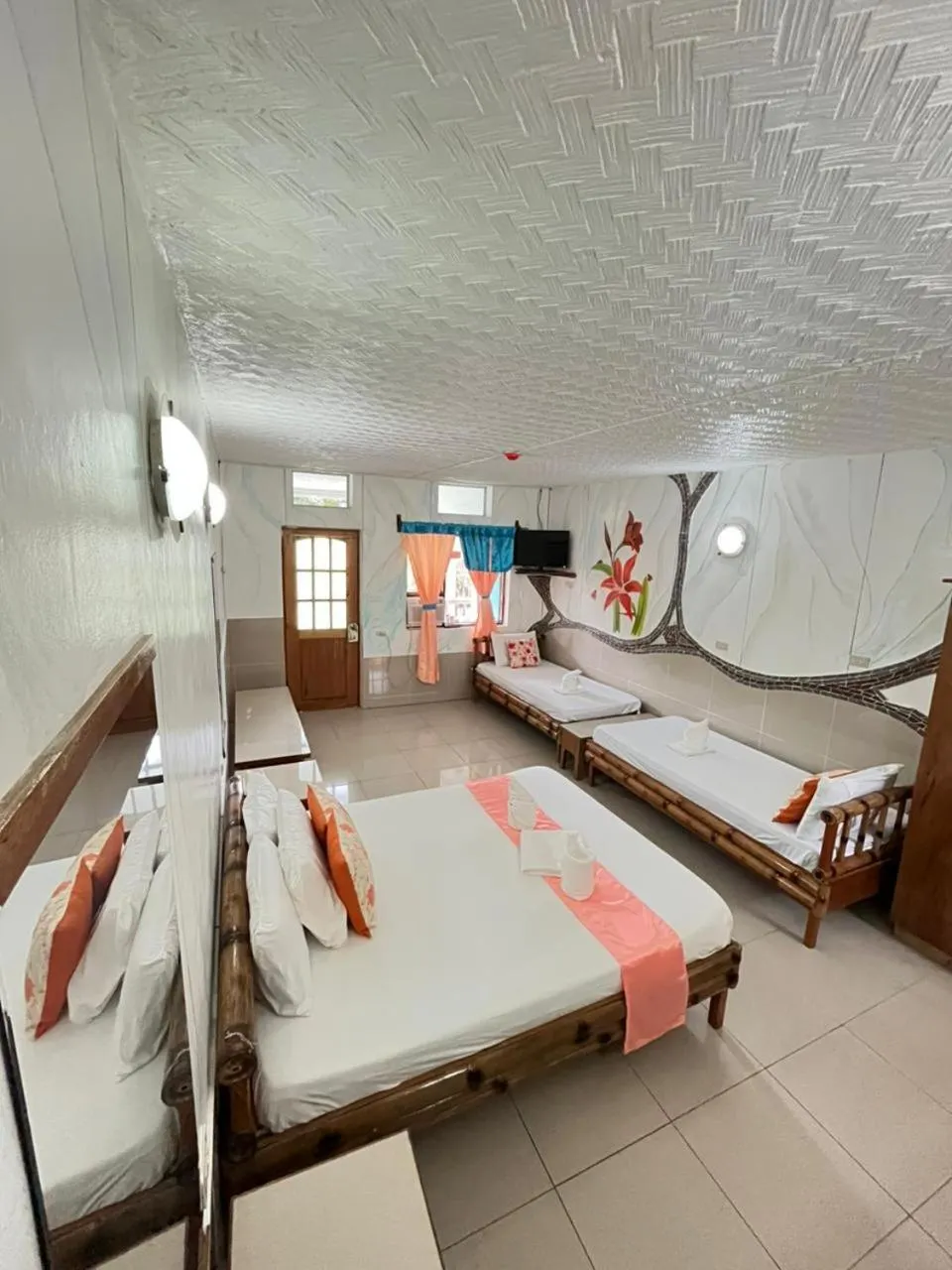 Photo of the whole room, Bed in Kokosnuss Garden Resort