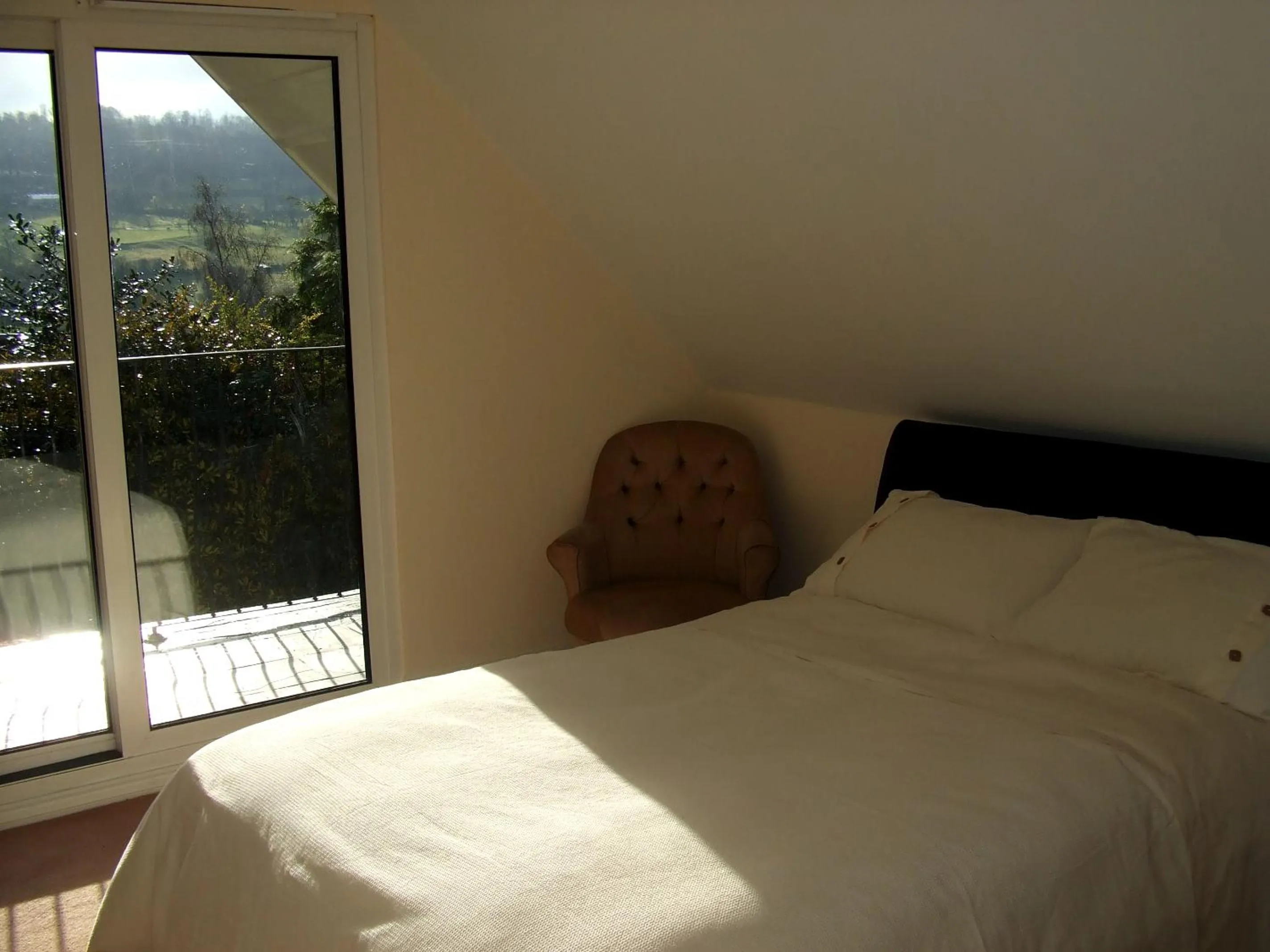 Bed in Tibbiwell Lodge