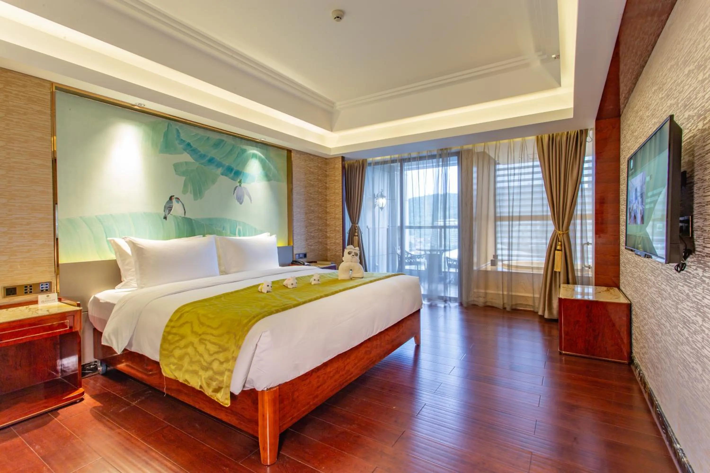Photo of the whole room, Bed in YueXin Tomorrow Hotel Sanya