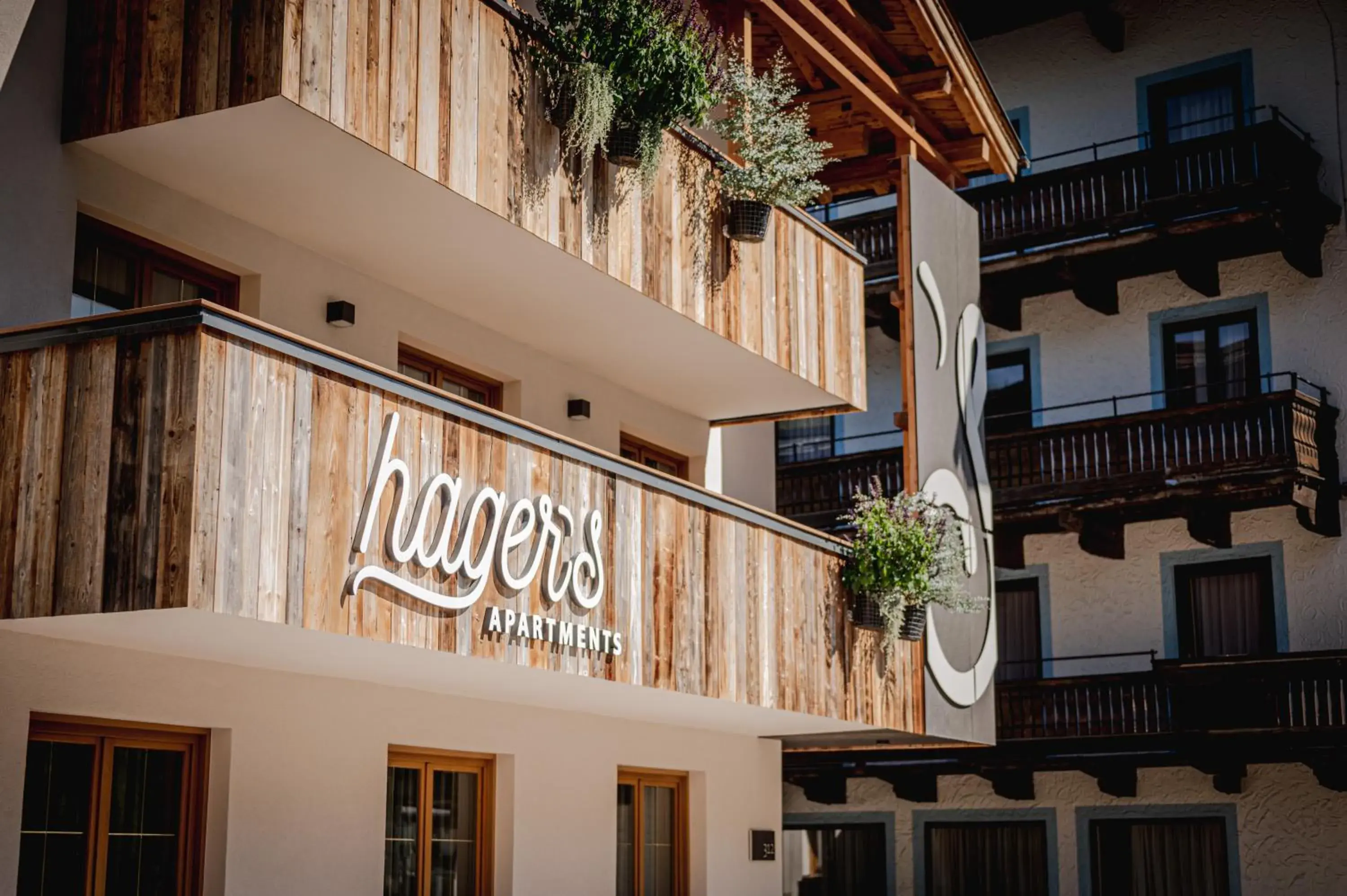 hager's apartments hager's apartments