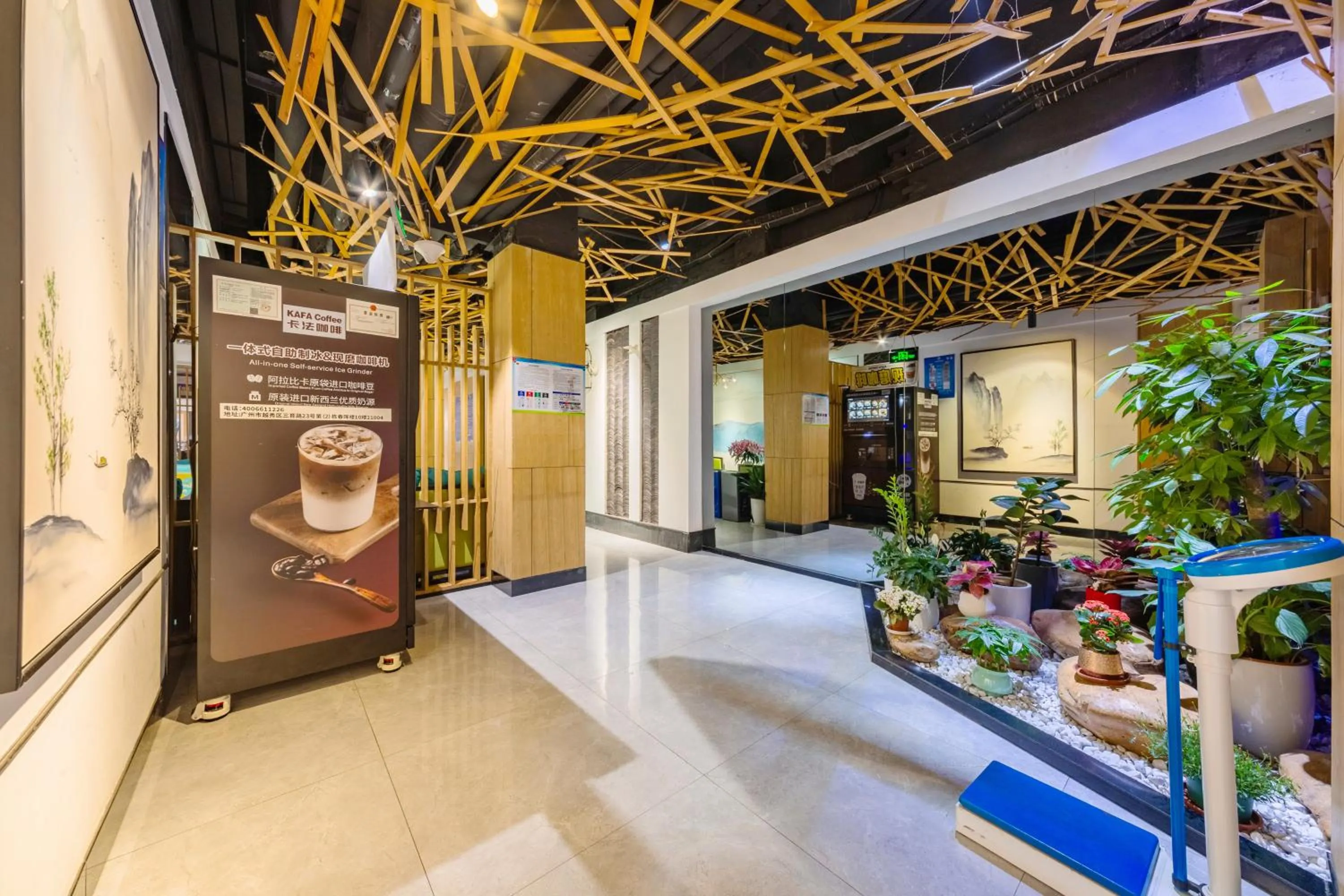 Coffee/tea facilities in Guangzhou Hongcheng Hotel