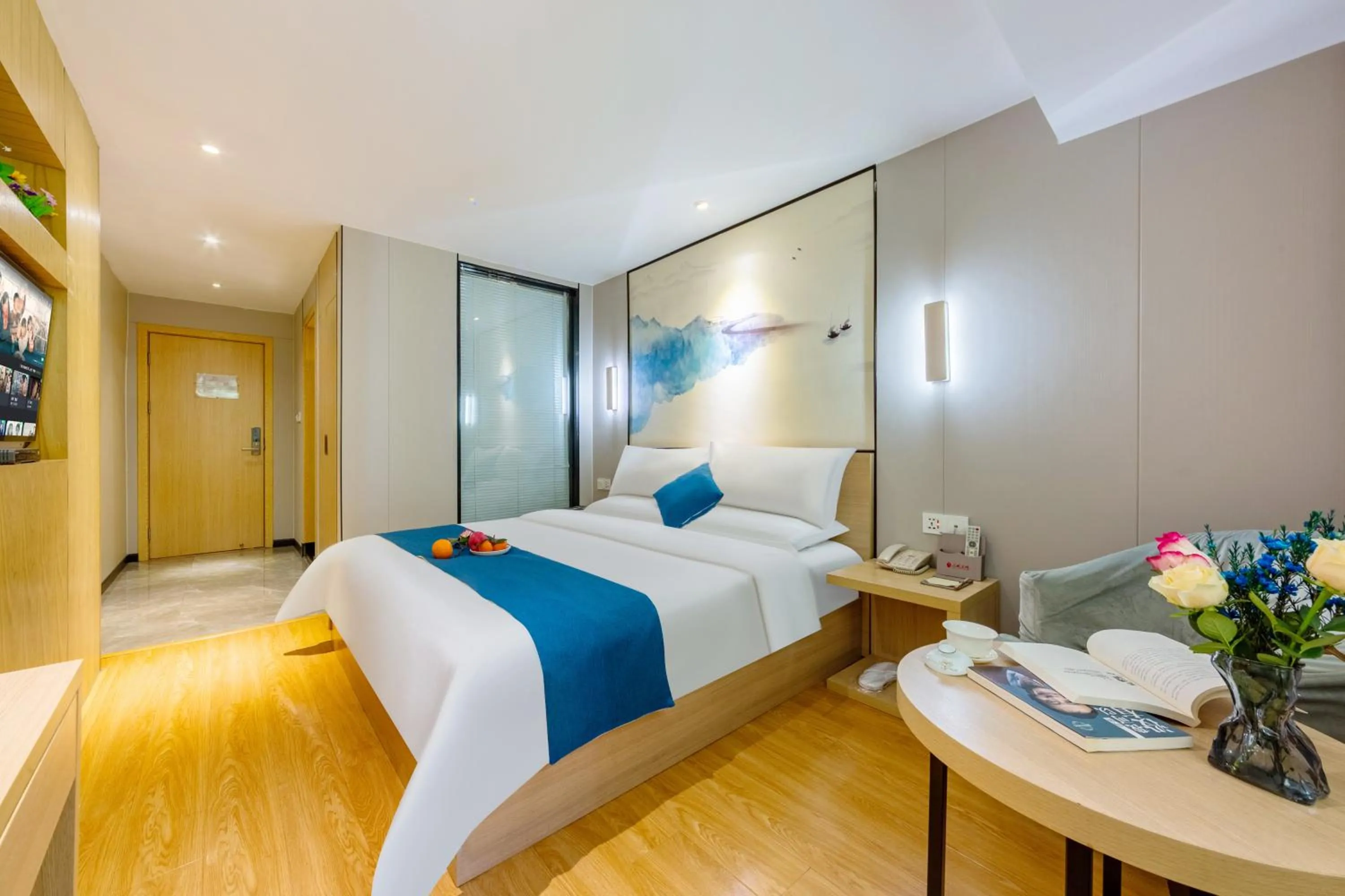 Bed in Guangzhou Hongcheng Hotel