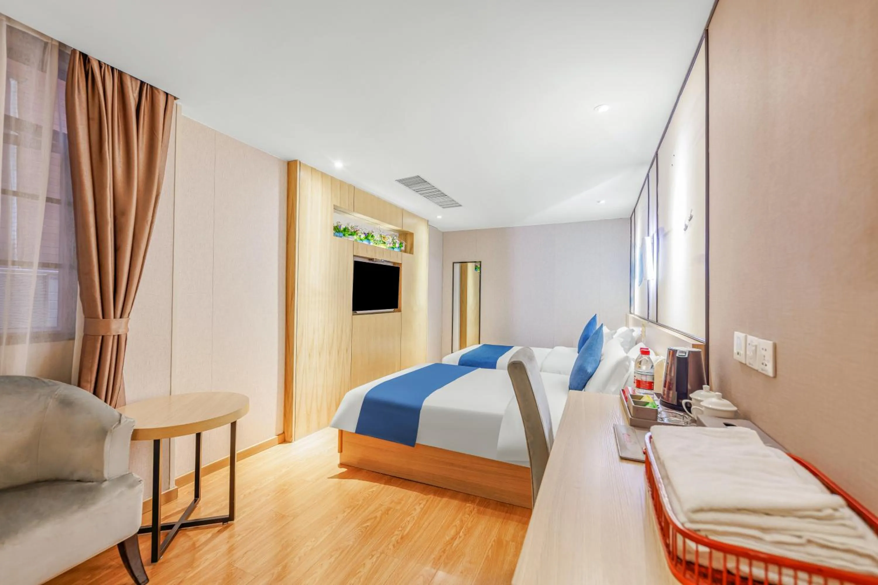 Bed in Guangzhou Hongcheng Hotel