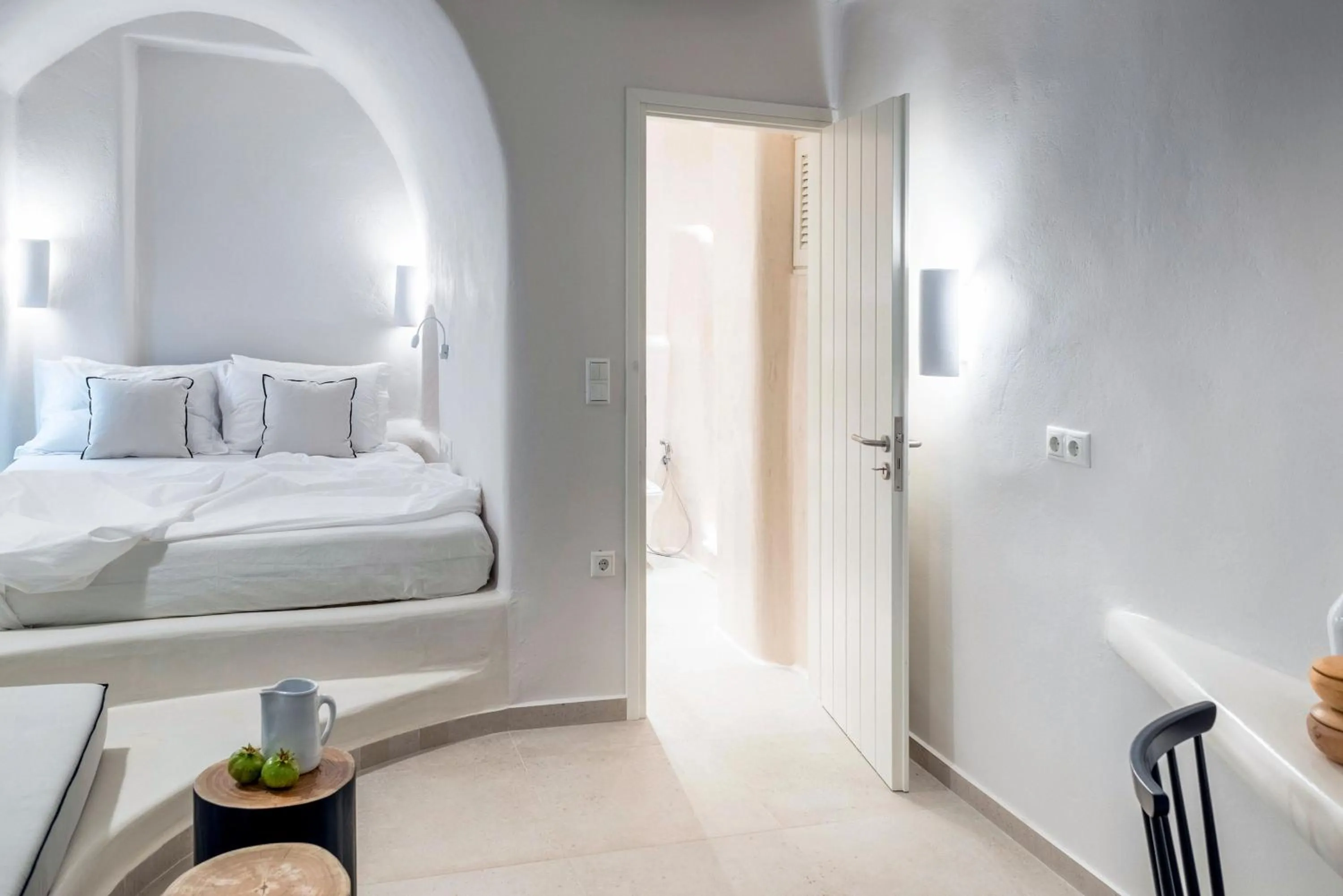 Photo of the whole room, Bed in Melidron Hotel & Suites