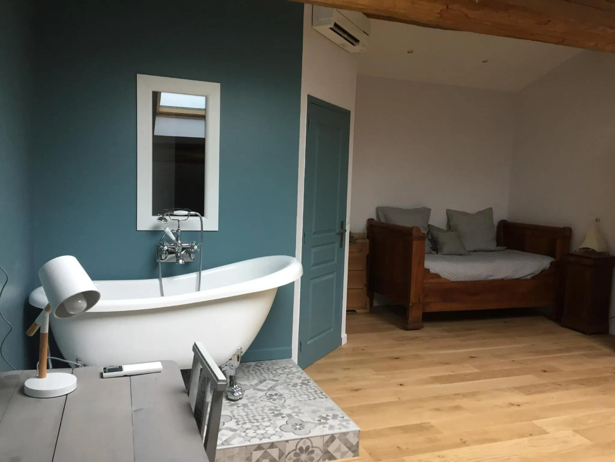 Bedroom, Bed in La Garoffe