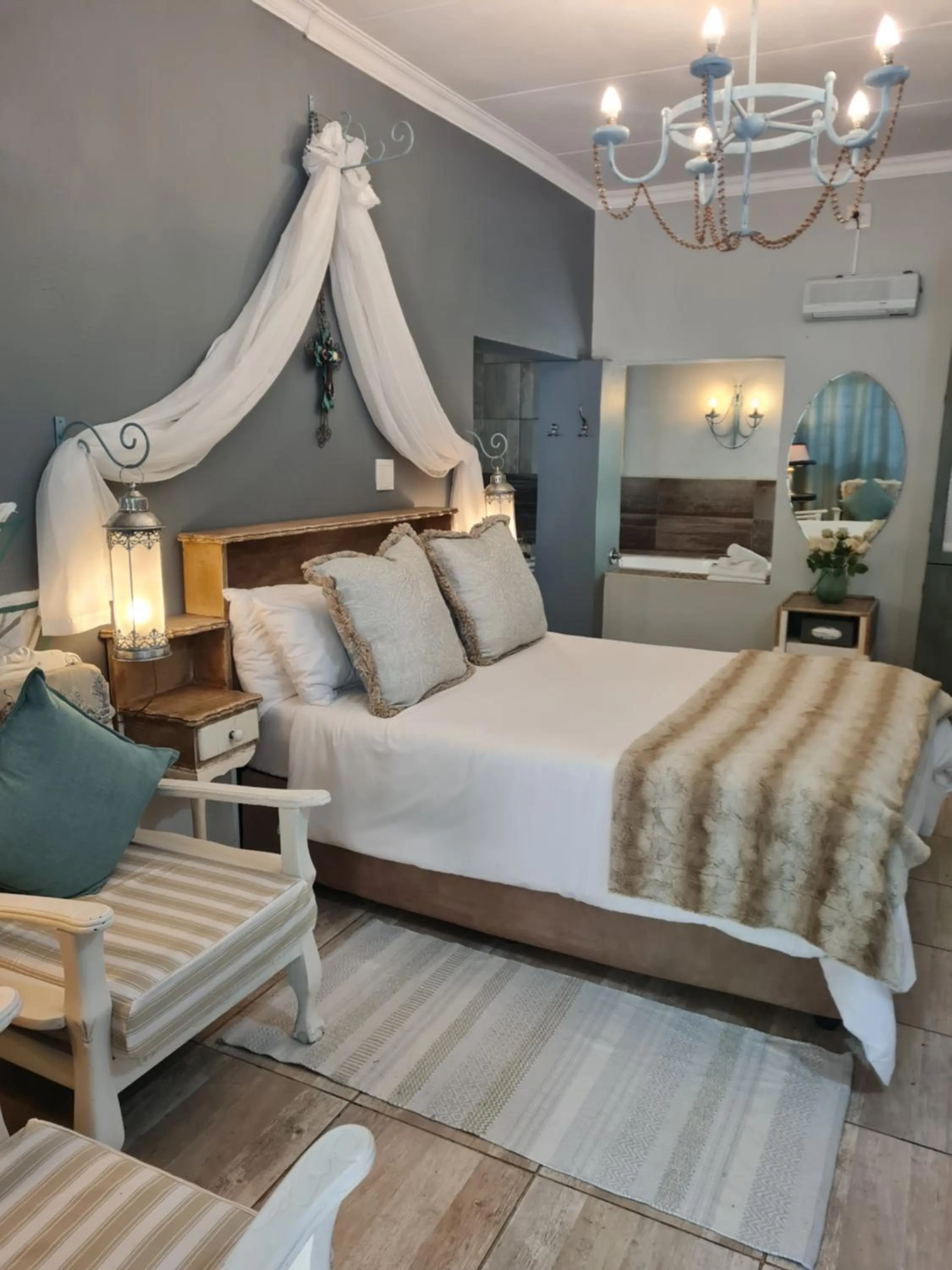 Bed in Little Rock Resort