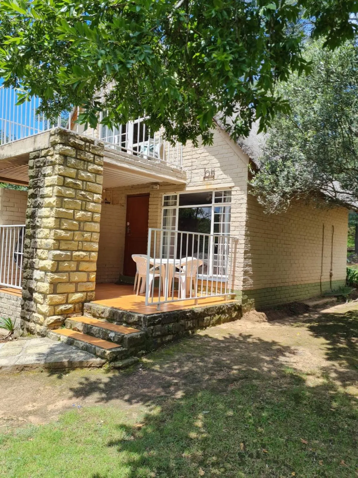 Property building in Little Rock Resort