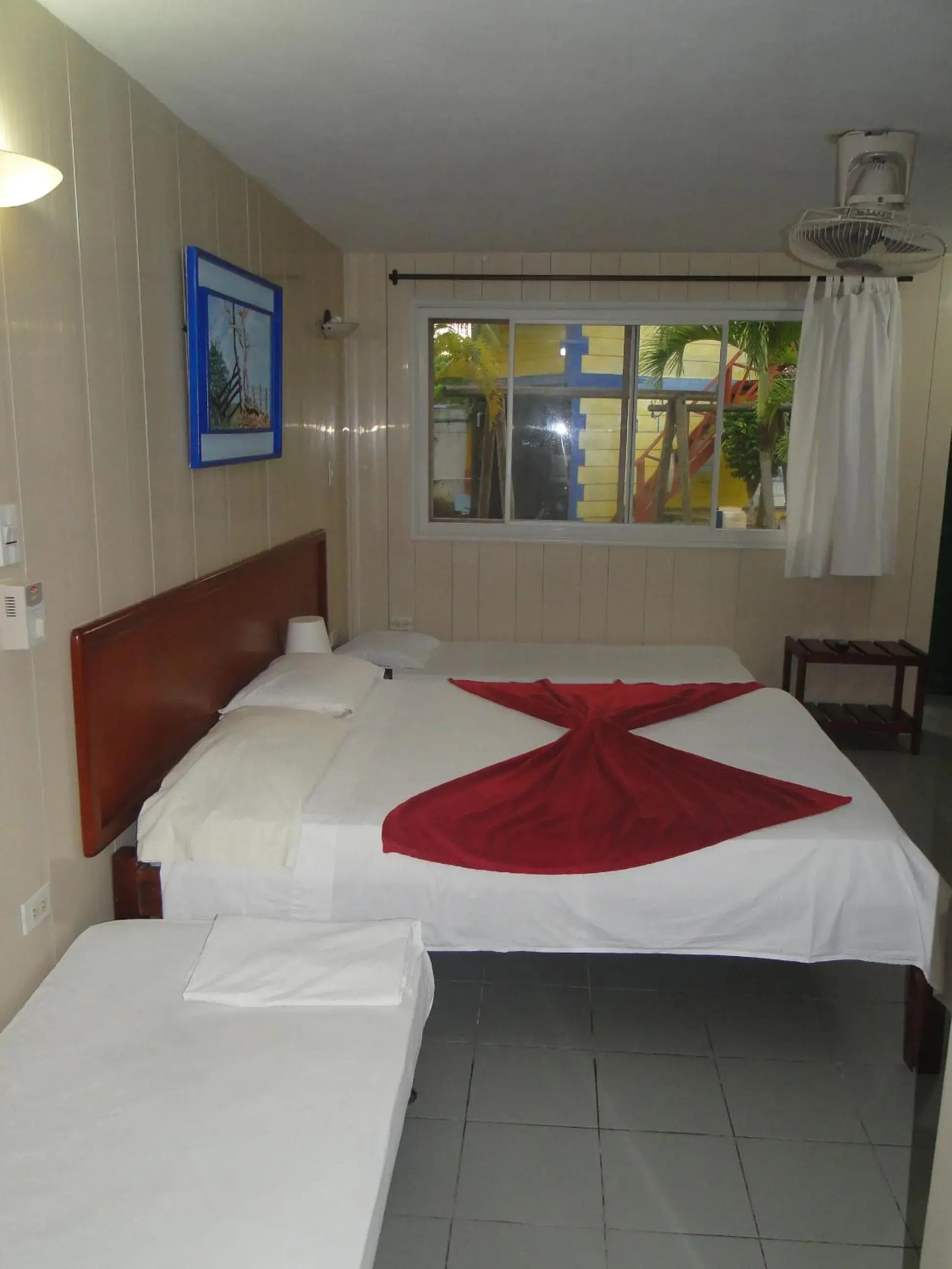 Quadruple Room with Balcony in Hotel Nitana Quadruple Room with Balcony in Hotel Nitana
