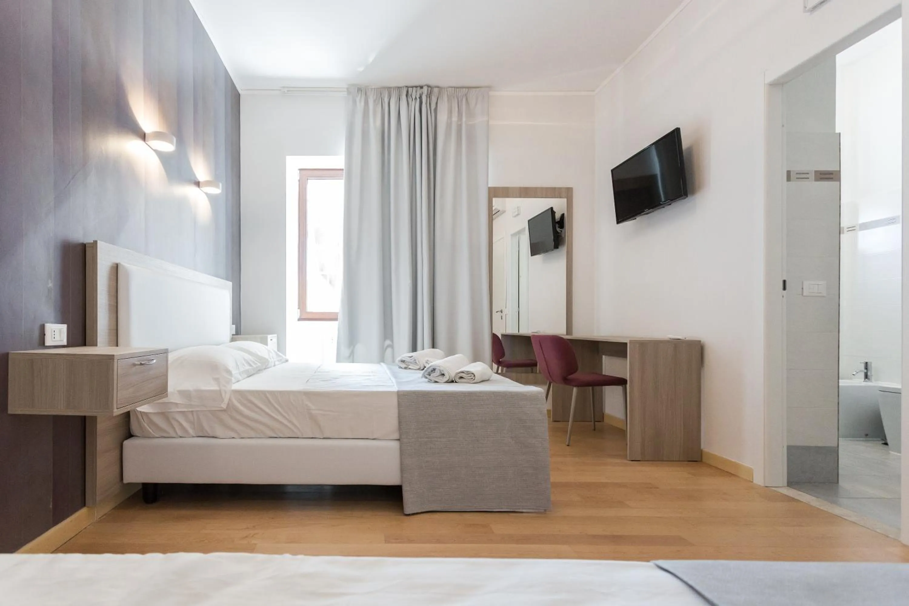 Bedroom, Bed in Luciano Laterani Guest House